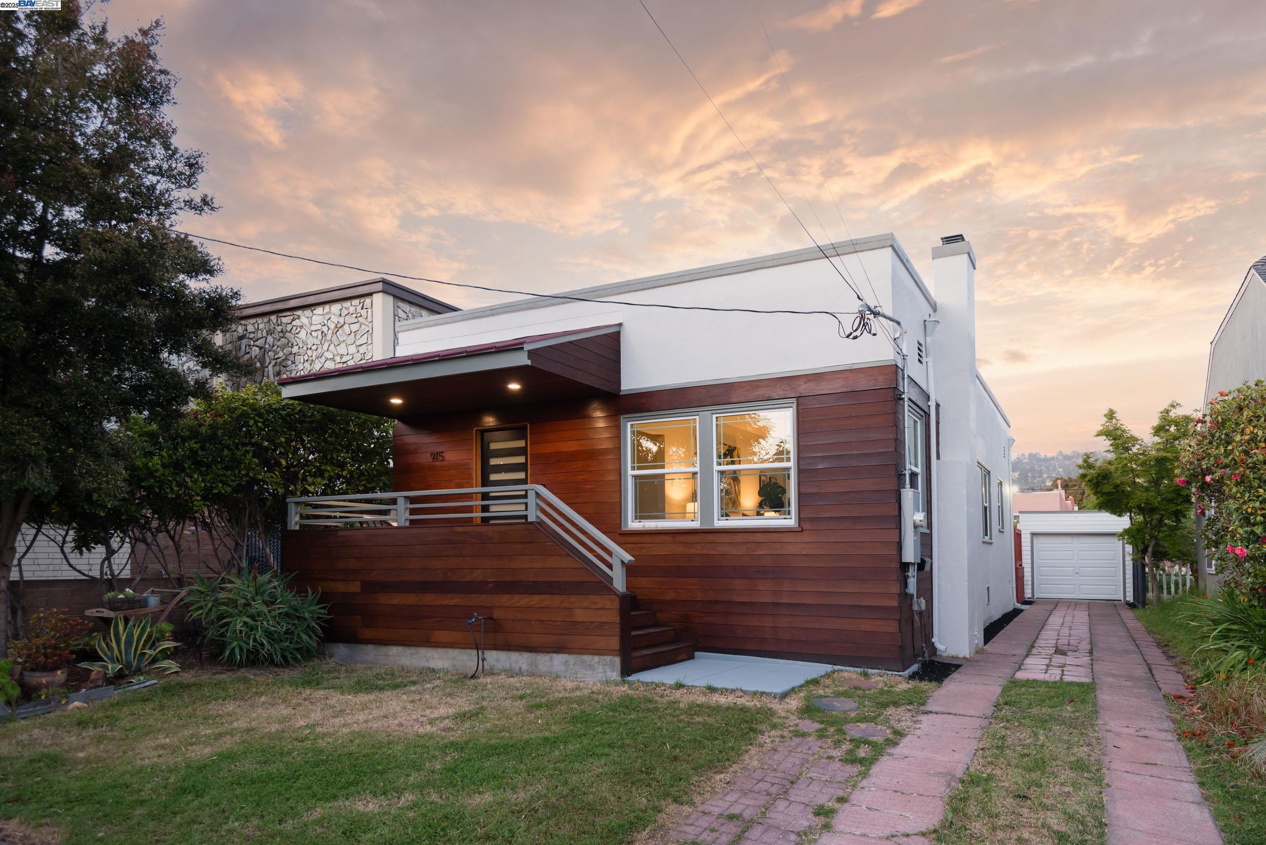 Detail Gallery Image 33 of 42 For 915 Curtis St, Albany,  CA 94706 - 3 Beds | 2 Baths