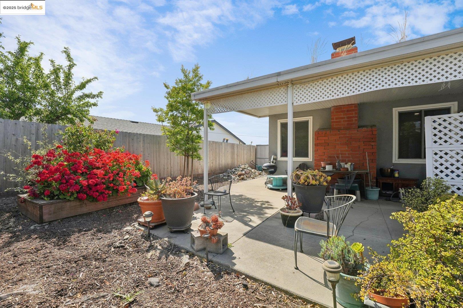 Detail Gallery Image 15 of 24 For 2092 Cypress Ave, San Pablo,  CA 94806 - 4 Beds | 2 Baths