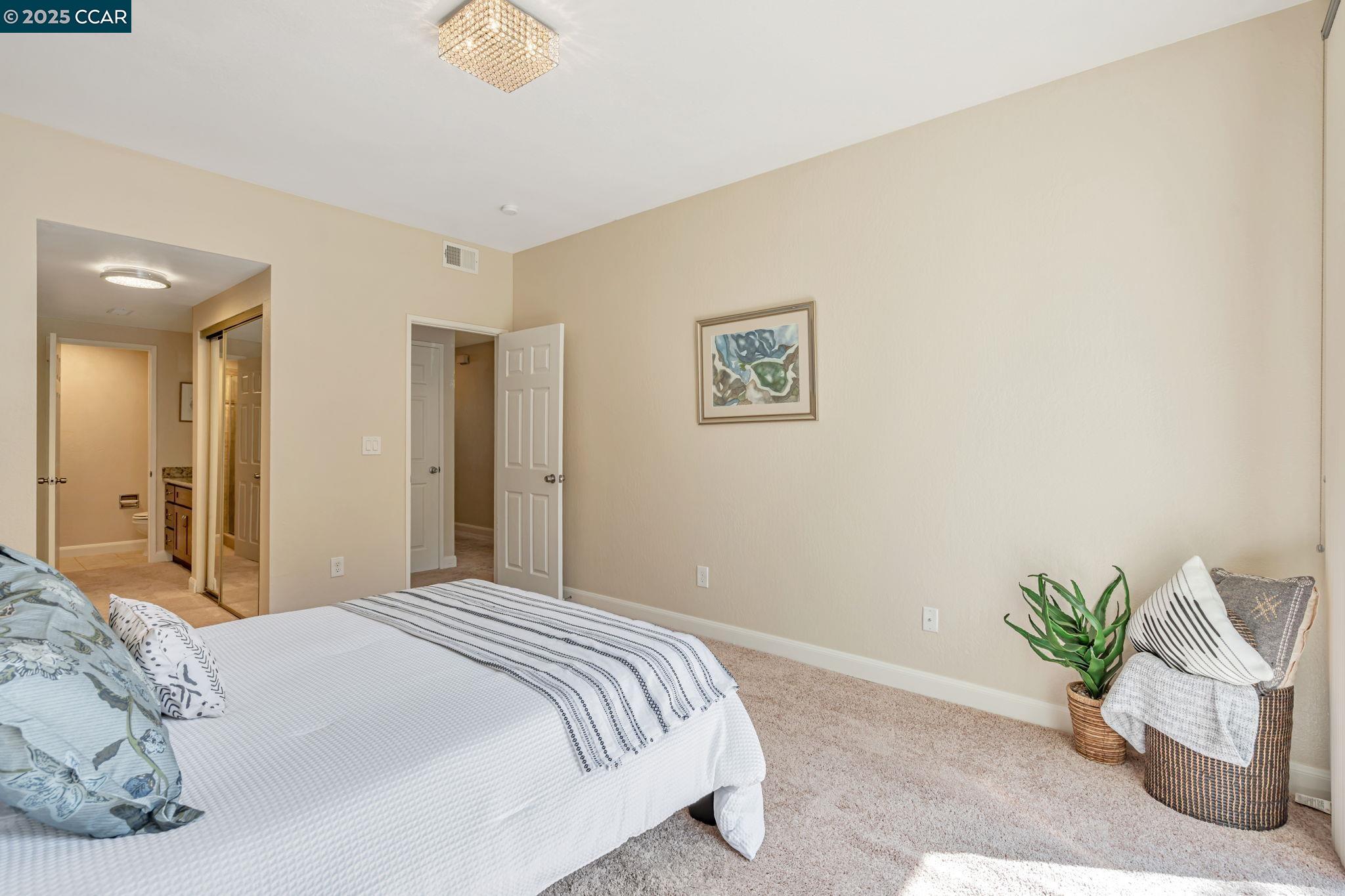 Detail Gallery Image 22 of 45 For 3616 Stoneglen S, Richmond,  CA 94806-5260 - 2 Beds | 2 Baths