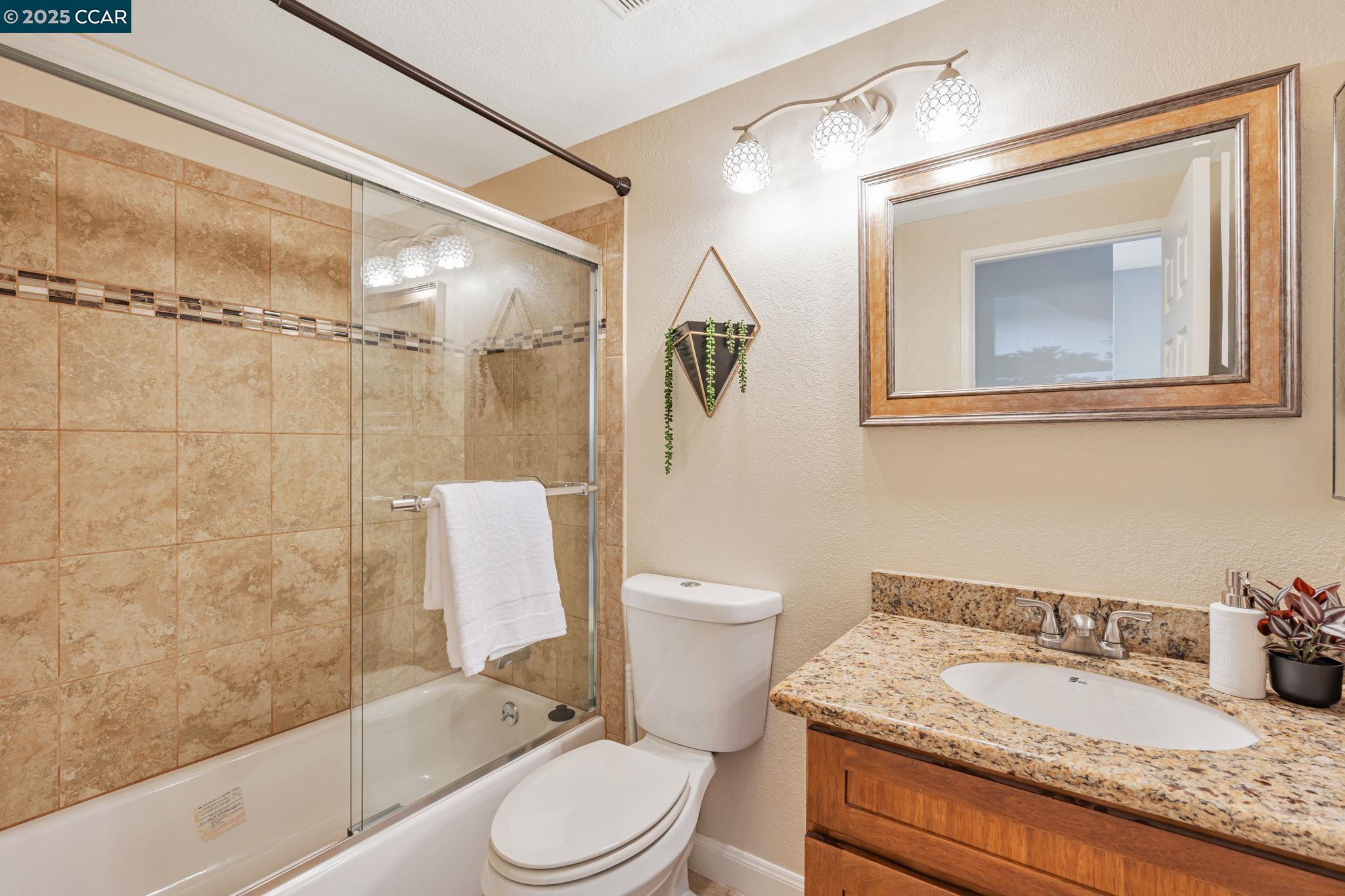 Detail Gallery Image 27 of 45 For 3616 Stoneglen S, Richmond,  CA 94806-5260 - 2 Beds | 2 Baths