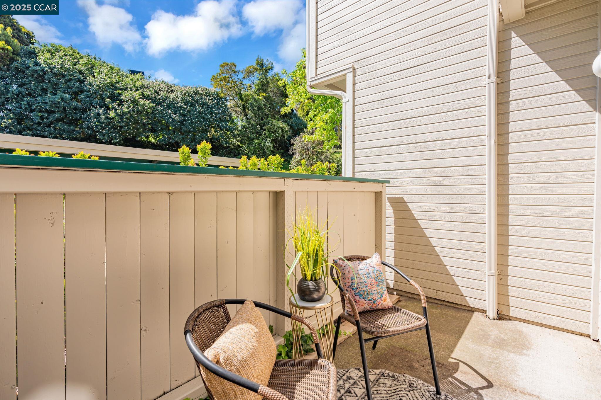 Detail Gallery Image 32 of 45 For 3616 Stoneglen S, Richmond,  CA 94806-5260 - 2 Beds | 2 Baths