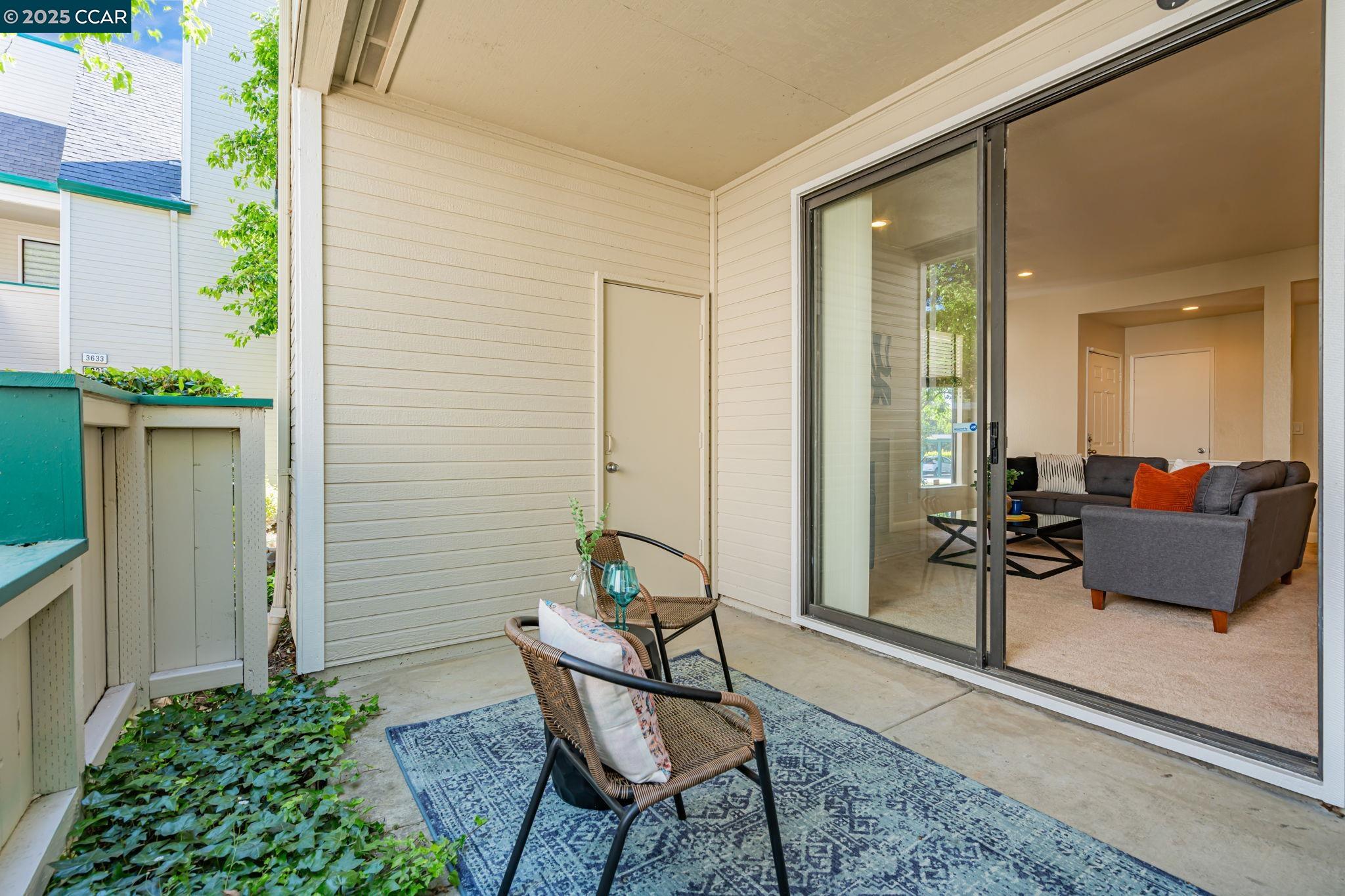 Detail Gallery Image 35 of 45 For 3616 Stoneglen S, Richmond,  CA 94806-5260 - 2 Beds | 2 Baths