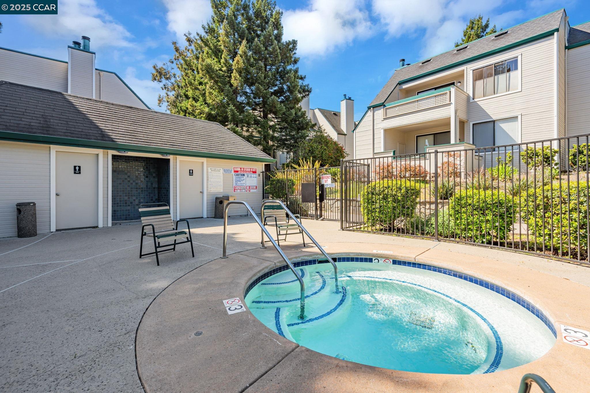 Detail Gallery Image 40 of 45 For 3616 Stoneglen S, Richmond,  CA 94806-5260 - 2 Beds | 2 Baths