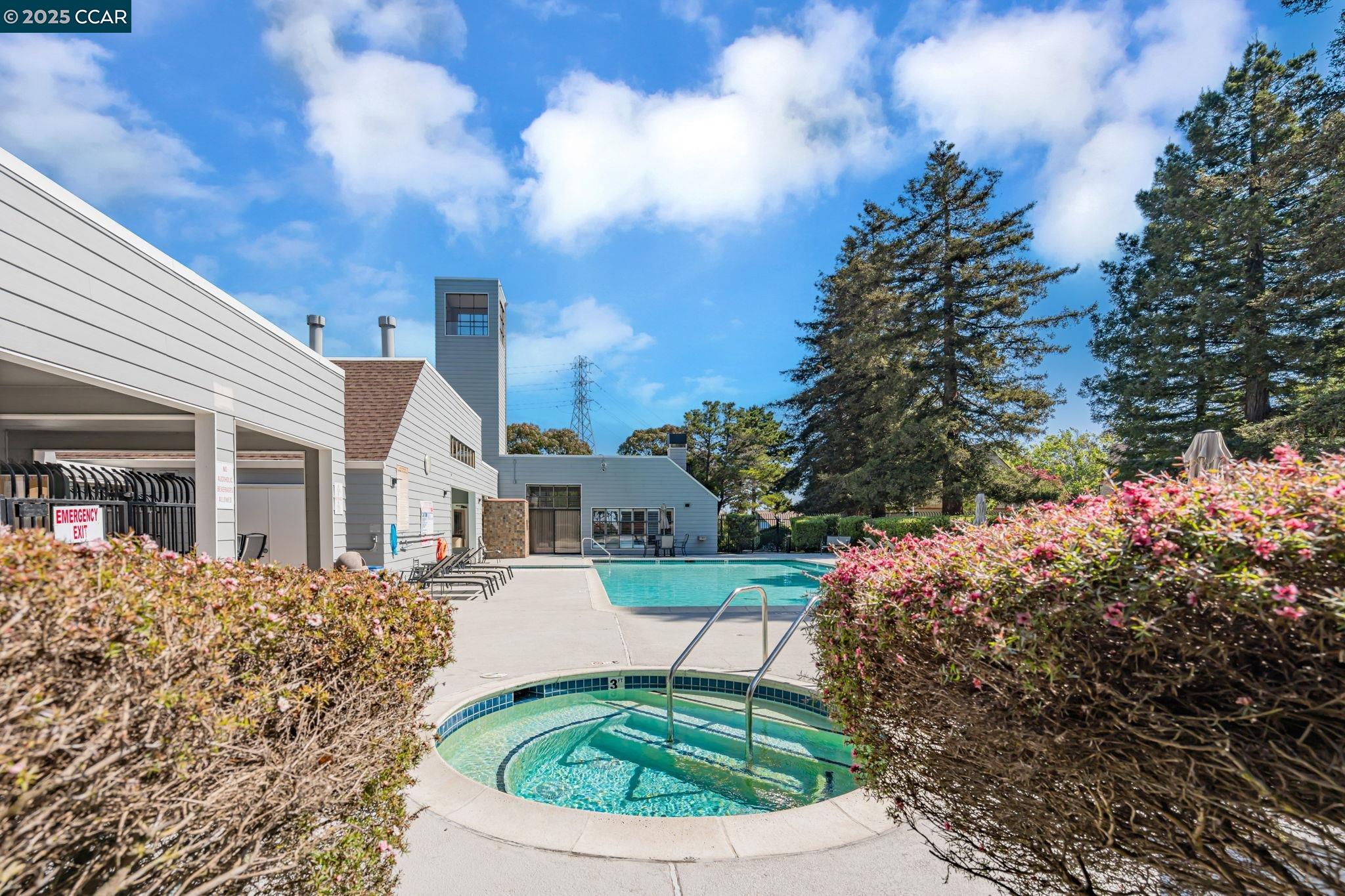 Detail Gallery Image 41 of 45 For 3616 Stoneglen S, Richmond,  CA 94806-5260 - 2 Beds | 2 Baths