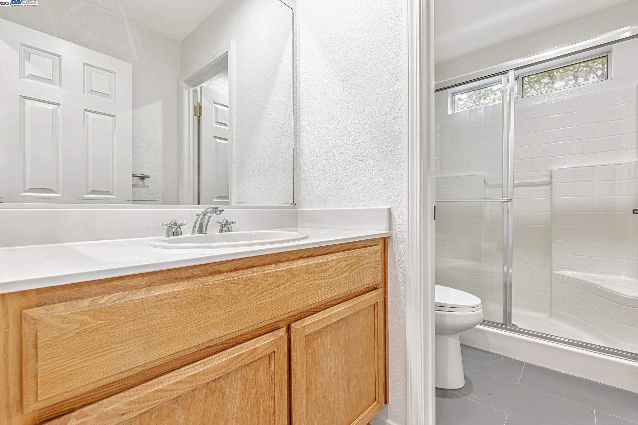 Detail Gallery Image 19 of 44 For 5132 Pioneer Way, Antioch,  CA 94531 - 4 Beds | 3 Baths
