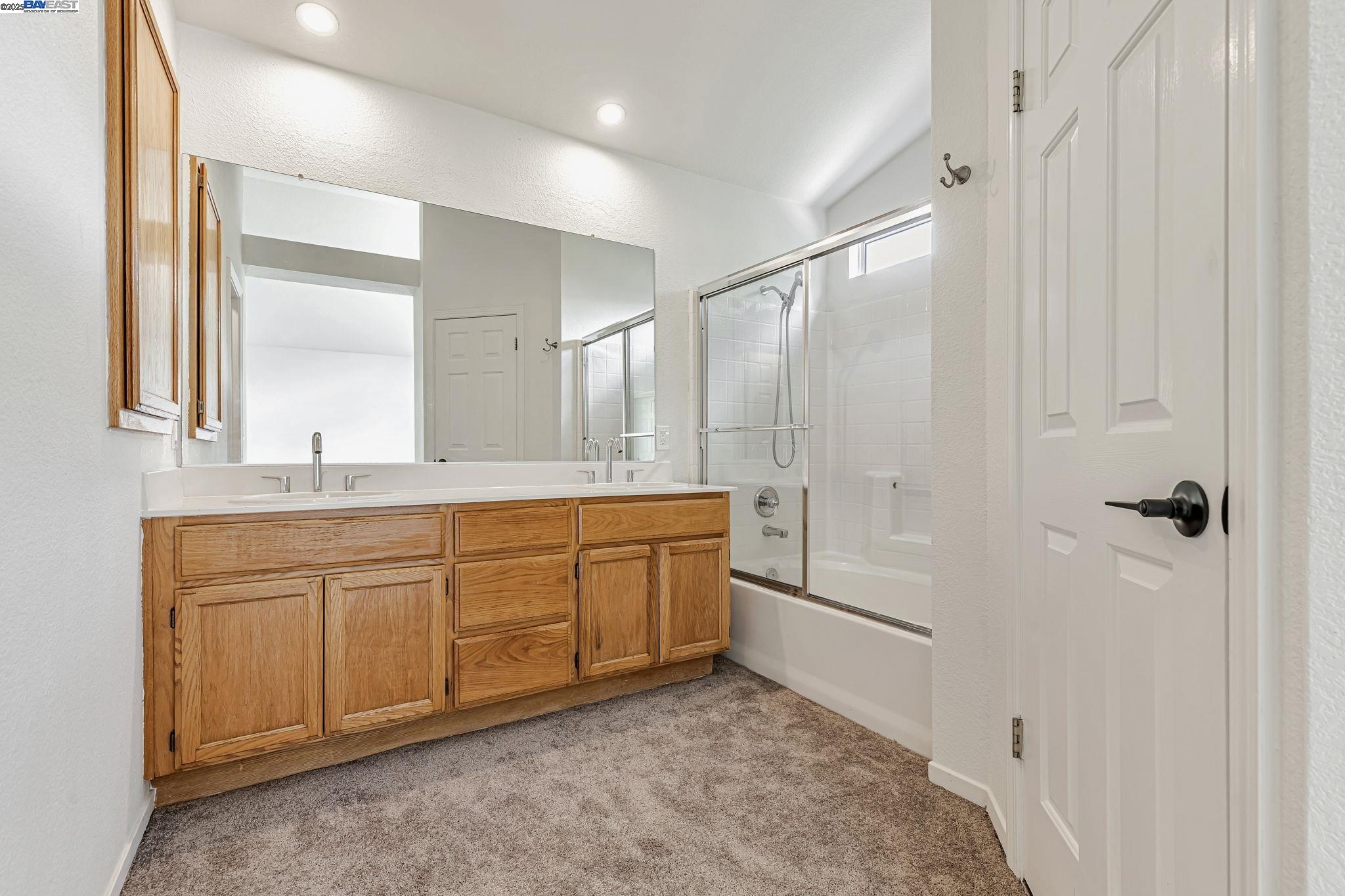 Detail Gallery Image 33 of 44 For 5132 Pioneer Way, Antioch,  CA 94531 - 4 Beds | 3 Baths