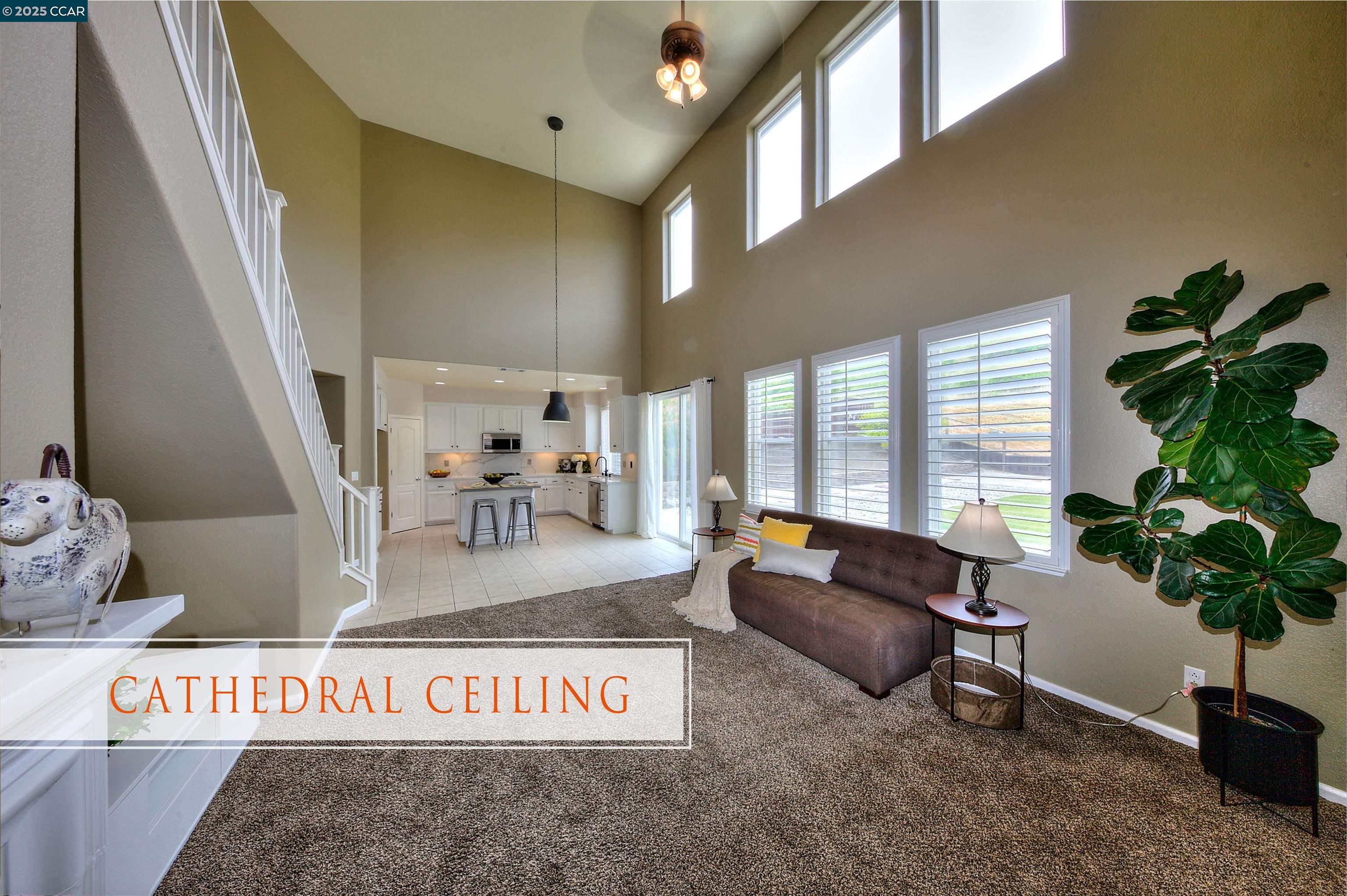 Detail Gallery Image 17 of 59 For 2927 Carlingford Ln, Vallejo,  CA 94591 - 4 Beds | 2/1 Baths