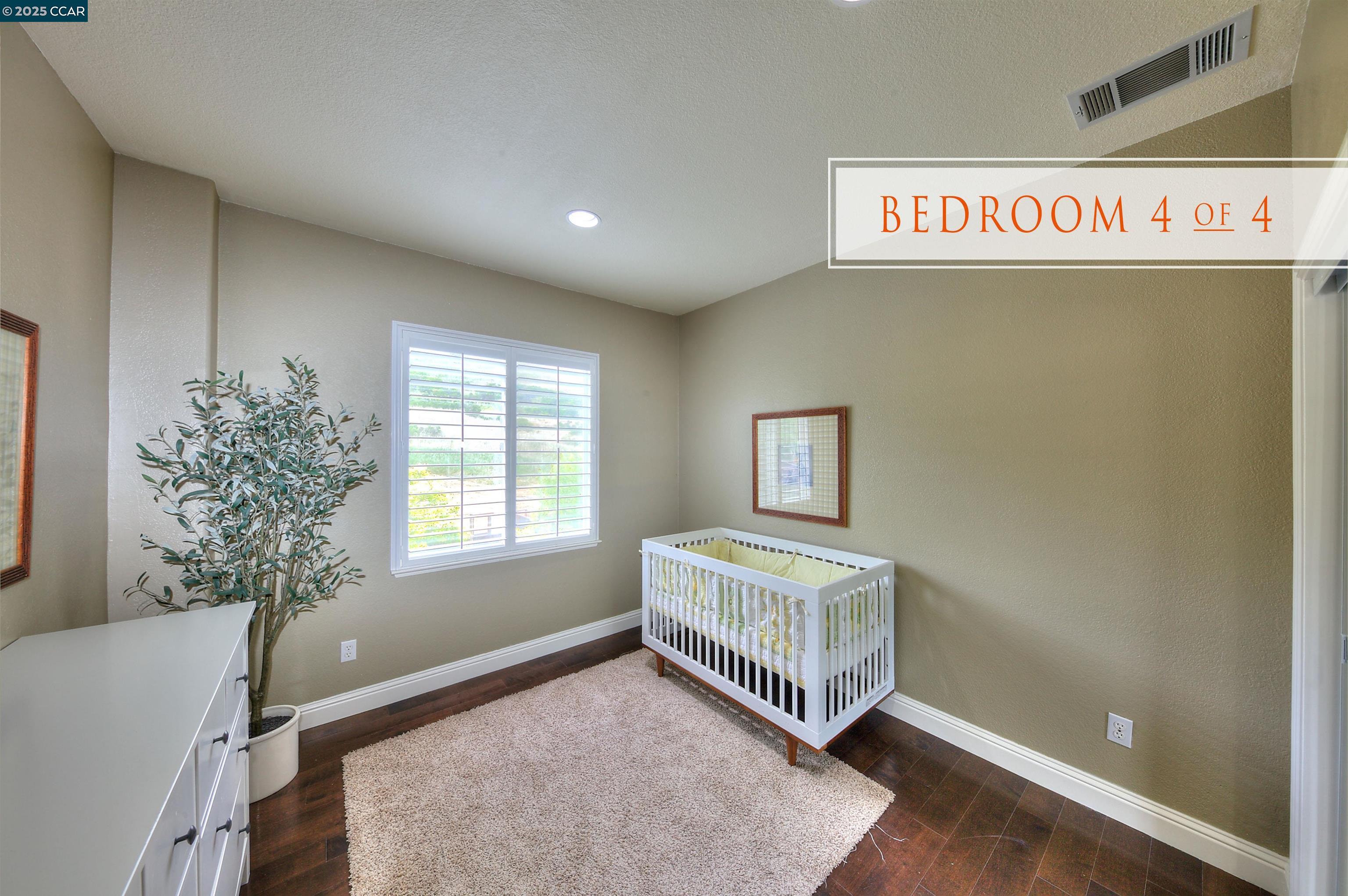 Detail Gallery Image 25 of 59 For 2927 Carlingford Ln, Vallejo,  CA 94591 - 4 Beds | 2/1 Baths