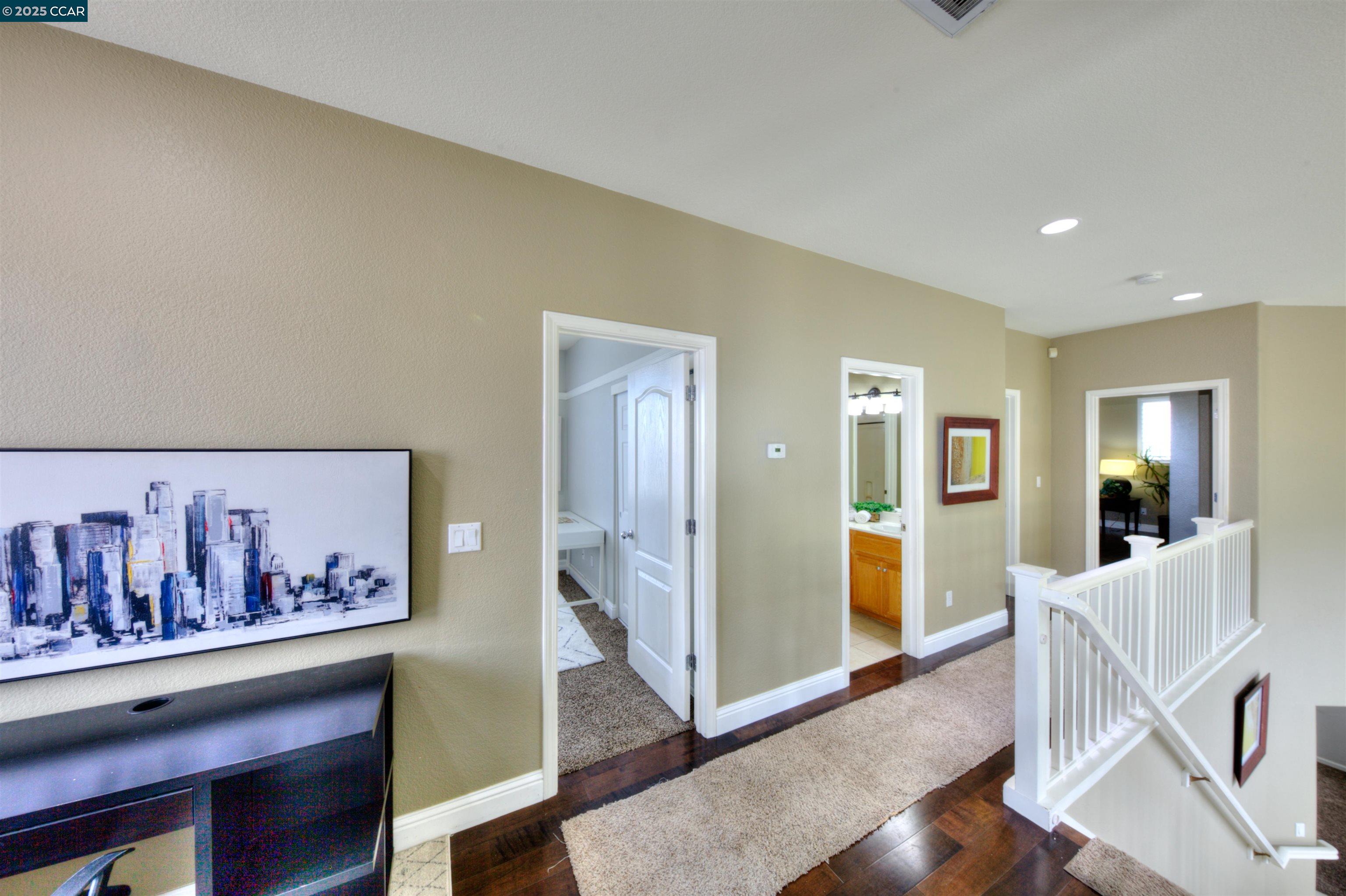 Detail Gallery Image 27 of 59 For 2927 Carlingford Ln, Vallejo,  CA 94591 - 4 Beds | 2/1 Baths