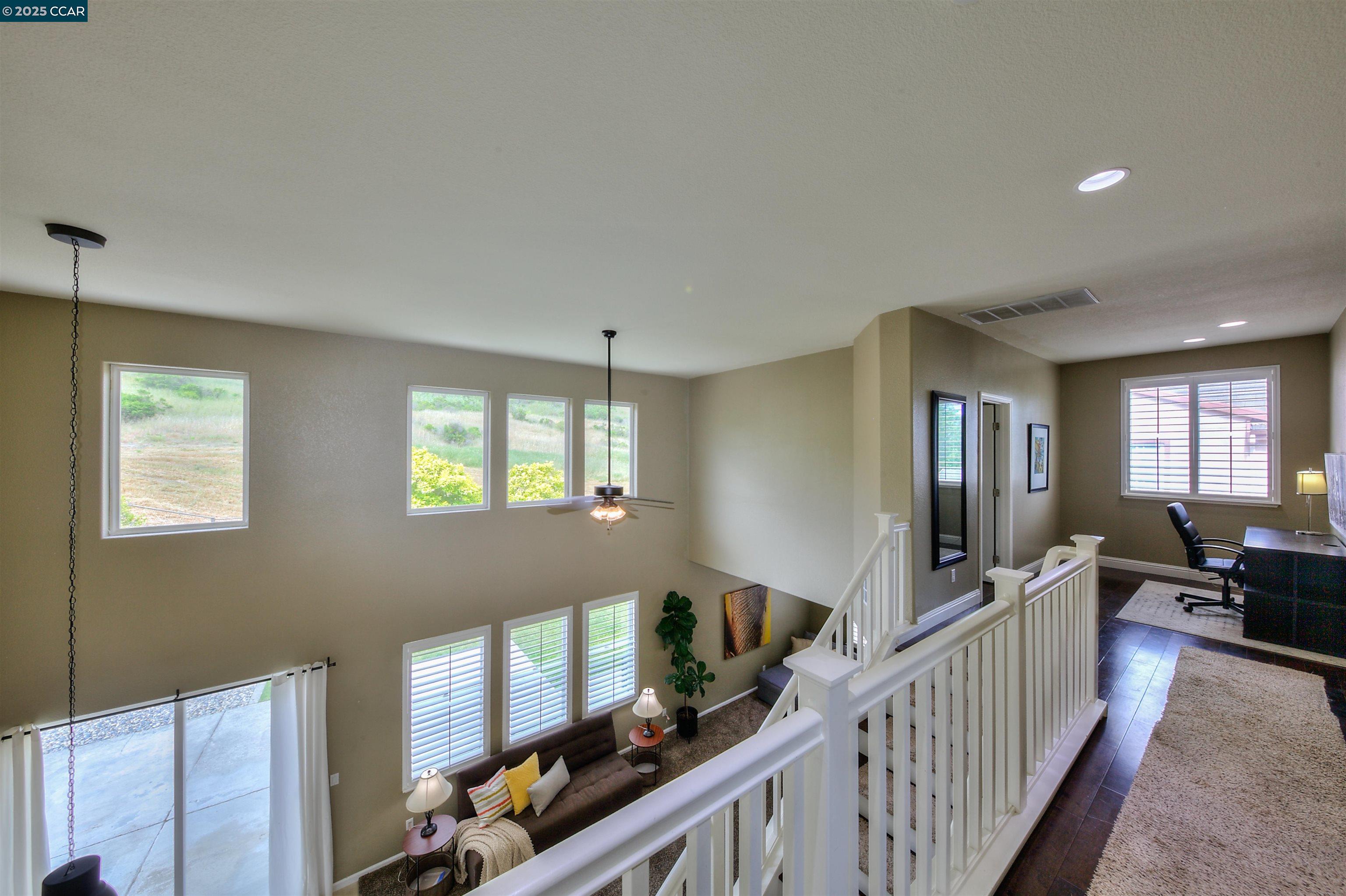 Detail Gallery Image 41 of 59 For 2927 Carlingford Ln, Vallejo,  CA 94591 - 4 Beds | 2/1 Baths