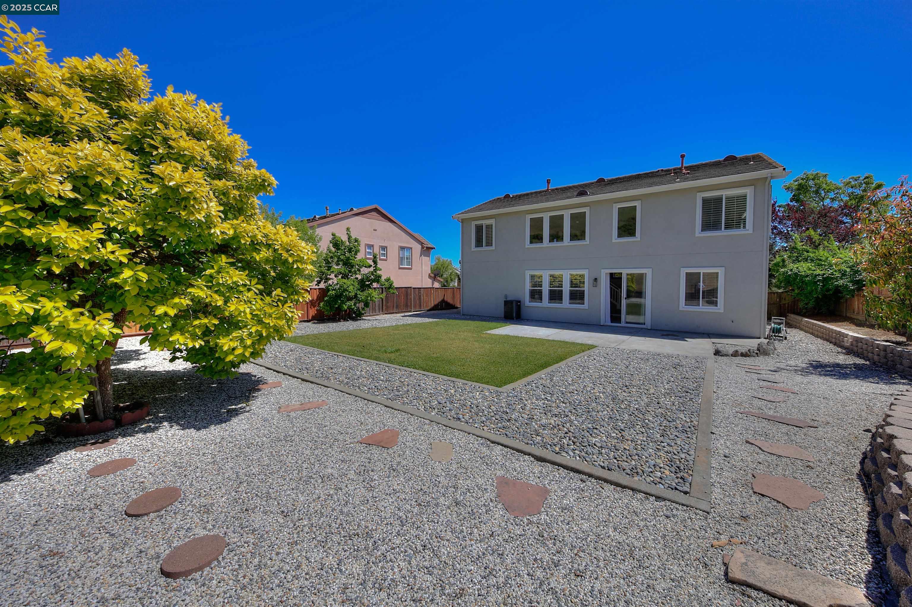 Detail Gallery Image 50 of 59 For 2927 Carlingford Ln, Vallejo,  CA 94591 - 4 Beds | 2/1 Baths