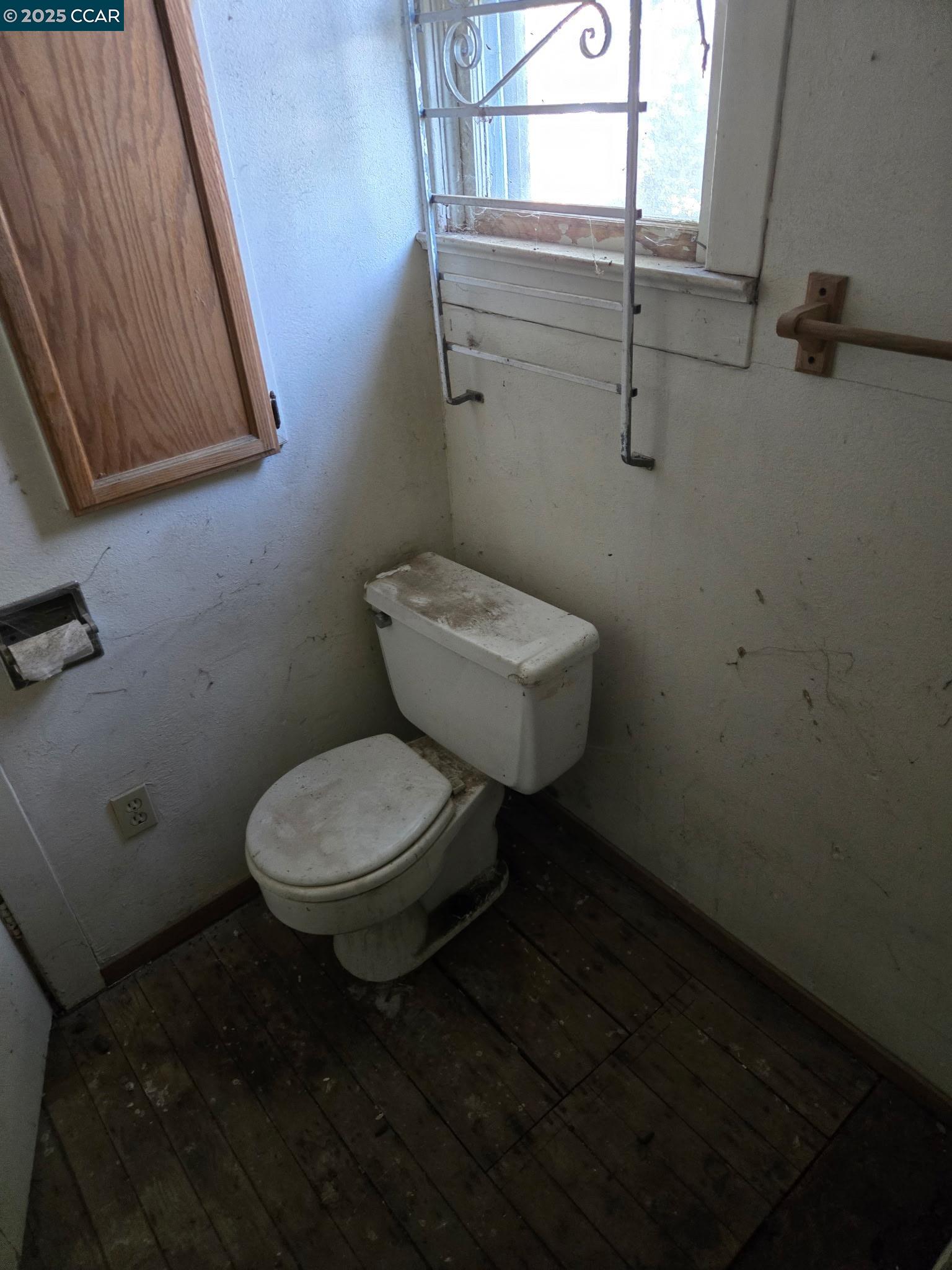 Detail Gallery Image 12 of 13 For 151 S 3rd Ave, Oakdale,  CA 95361 - – Beds | – Baths
