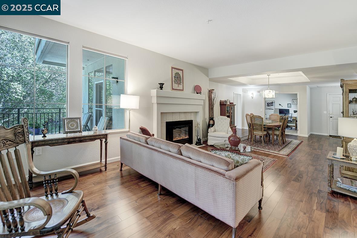 5910 Horsemans Canyon Dr # 5A, Walnut Creek, California 94595, 2 Bedrooms Bedrooms, 8 Rooms Rooms,2 BathroomsBathrooms,Residential,For Sale,5910 Horsemans Canyon Dr # 5A,41097516