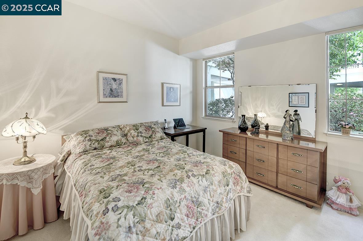 5910 Horsemans Canyon Dr # 5A, Walnut Creek, California 94595, 2 Bedrooms Bedrooms, 8 Rooms Rooms,2 BathroomsBathrooms,Residential,For Sale,5910 Horsemans Canyon Dr # 5A,41097516