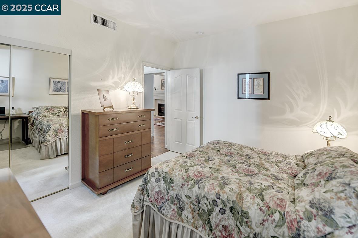 5910 Horsemans Canyon Dr # 5A, Walnut Creek, California 94595, 2 Bedrooms Bedrooms, 8 Rooms Rooms,2 BathroomsBathrooms,Residential,For Sale,5910 Horsemans Canyon Dr # 5A,41097516