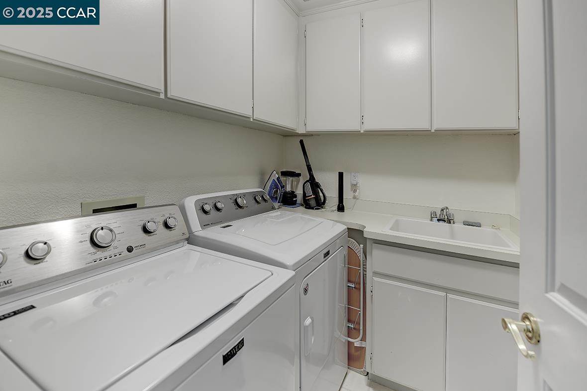 5910 Horsemans Canyon Dr # 5A, Walnut Creek, California 94595, 2 Bedrooms Bedrooms, 8 Rooms Rooms,2 BathroomsBathrooms,Residential,For Sale,5910 Horsemans Canyon Dr # 5A,41097516