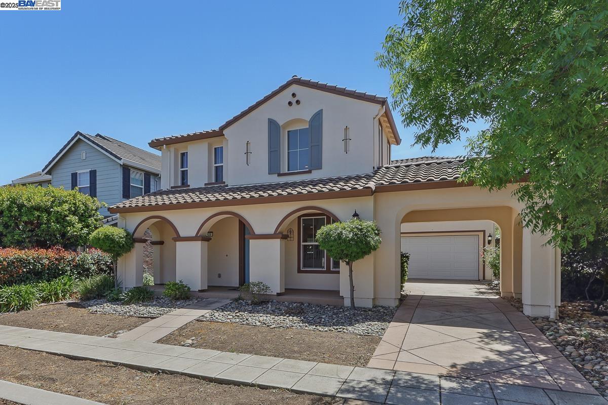 Detail Gallery Image 2 of 60 For 626 W La Canada Ave, Mountain House,  CA 95391 - 4 Beds | 2/1 Baths