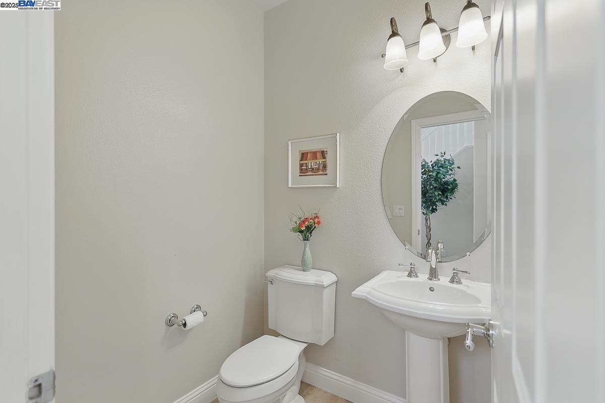 Detail Gallery Image 20 of 60 For 626 W La Canada Ave, Mountain House,  CA 95391 - 4 Beds | 2/1 Baths