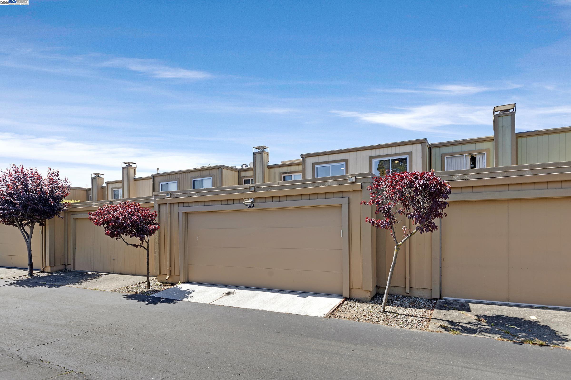 Photo #32: 41097520 Listing: Photo #32