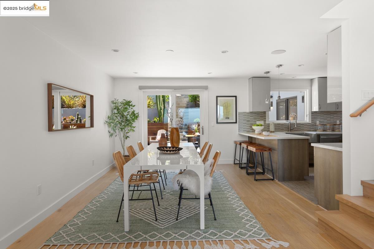 Detail Gallery Image 14 of 60 For 1449 Grizzly Peak Blvd, Berkeley,  CA 94708 - 5 Beds | 4 Baths
