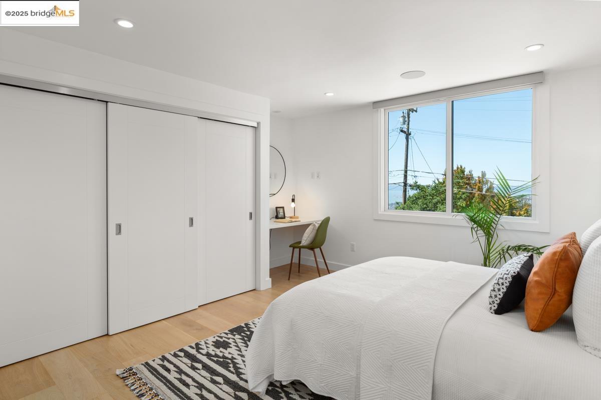 Detail Gallery Image 37 of 60 For 1449 Grizzly Peak Blvd, Berkeley,  CA 94708 - 5 Beds | 4 Baths