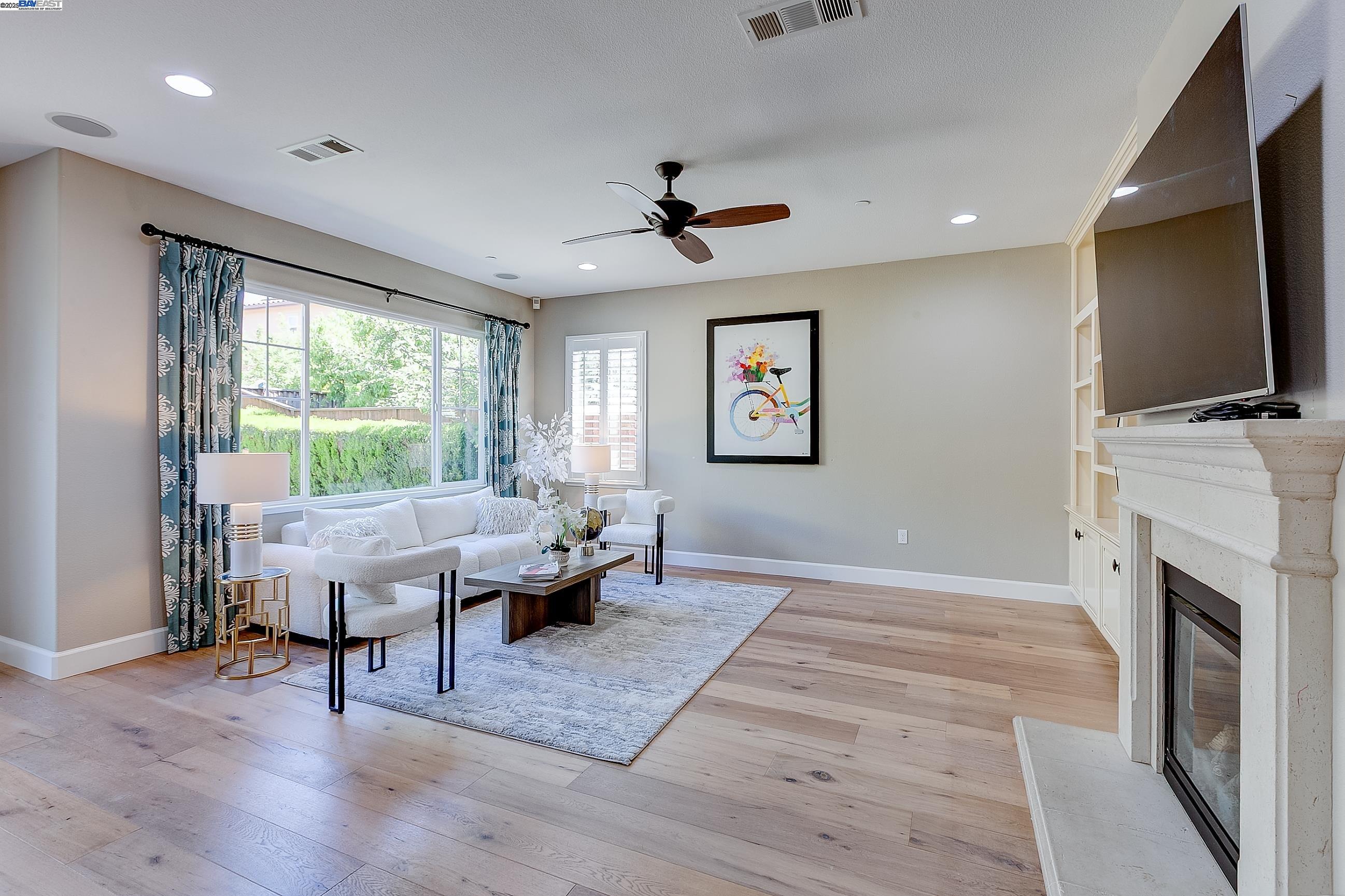 Detail Gallery Image 20 of 60 For 3956 Jordan Ranch Dr, Dublin,  CA 94568 - 5 Beds | 3 Baths
