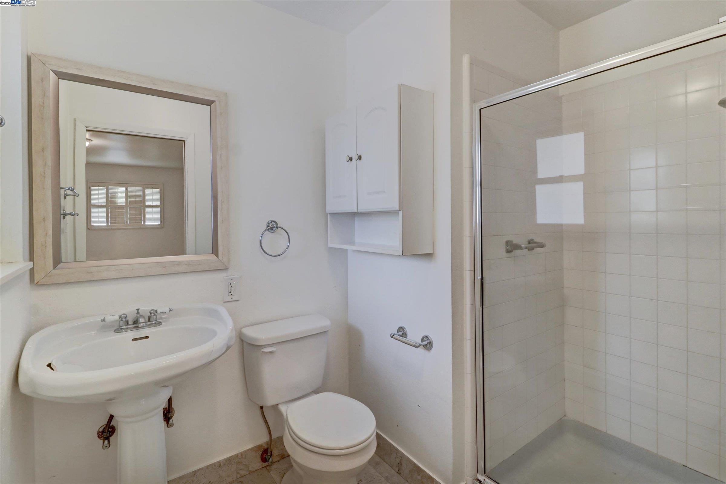 Detail Gallery Image 13 of 25 For 3524 Longview Rd, Antioch,  CA 94509 - 4 Beds | 2 Baths