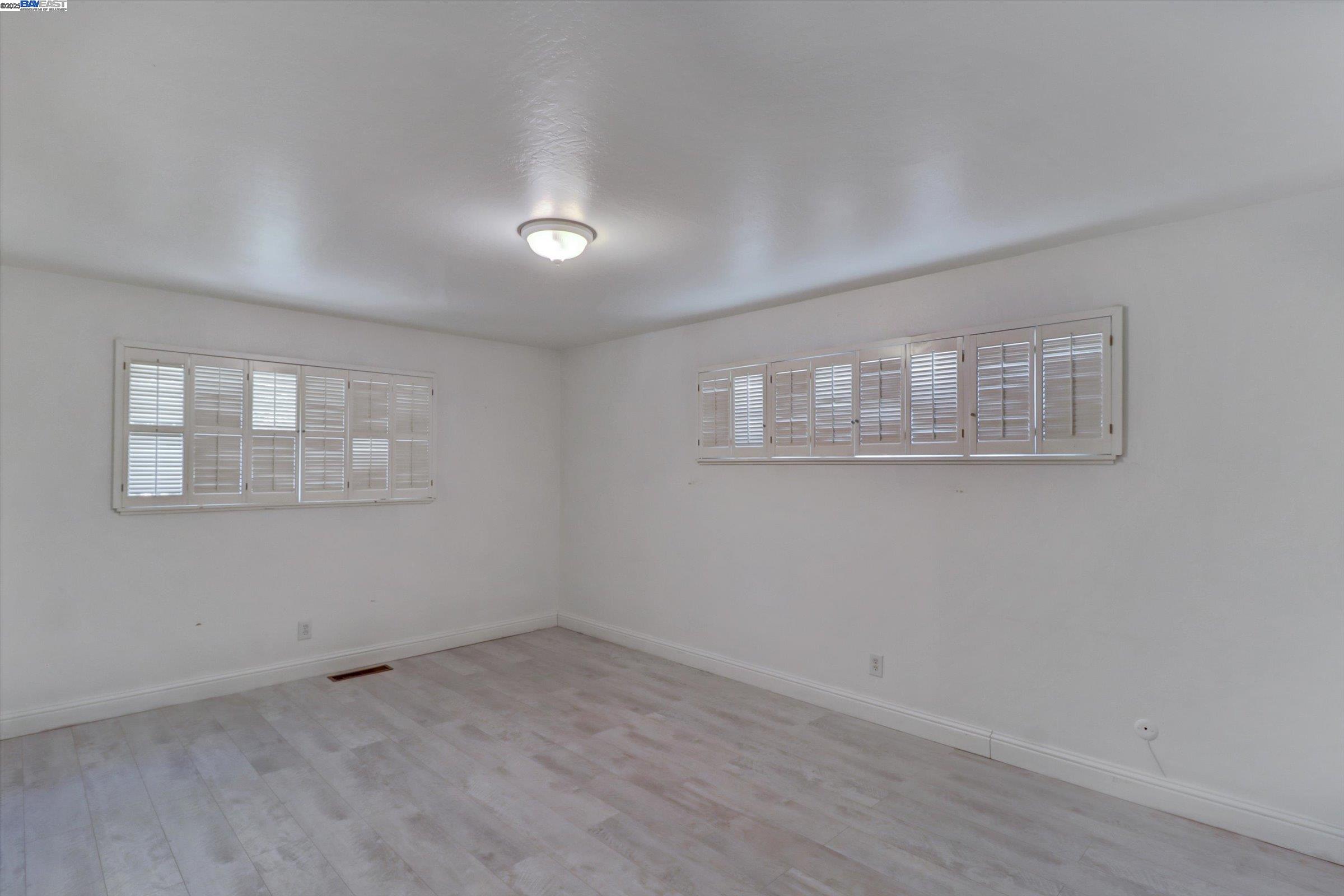 Detail Gallery Image 14 of 25 For 3524 Longview Rd, Antioch,  CA 94509 - 4 Beds | 2 Baths
