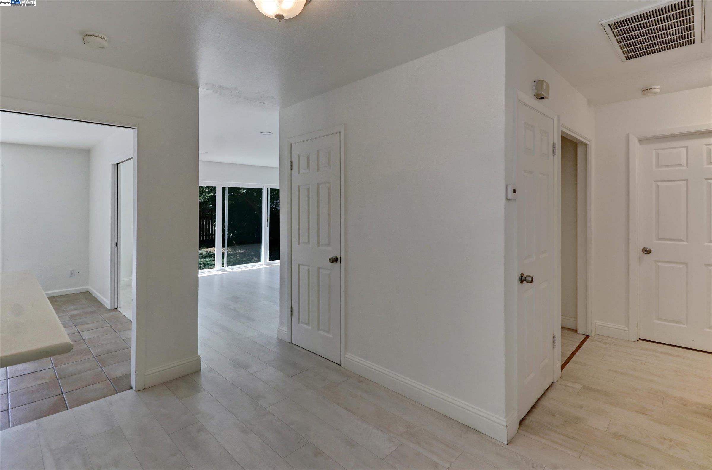 Detail Gallery Image 17 of 25 For 3524 Longview Rd, Antioch,  CA 94509 - 4 Beds | 2 Baths