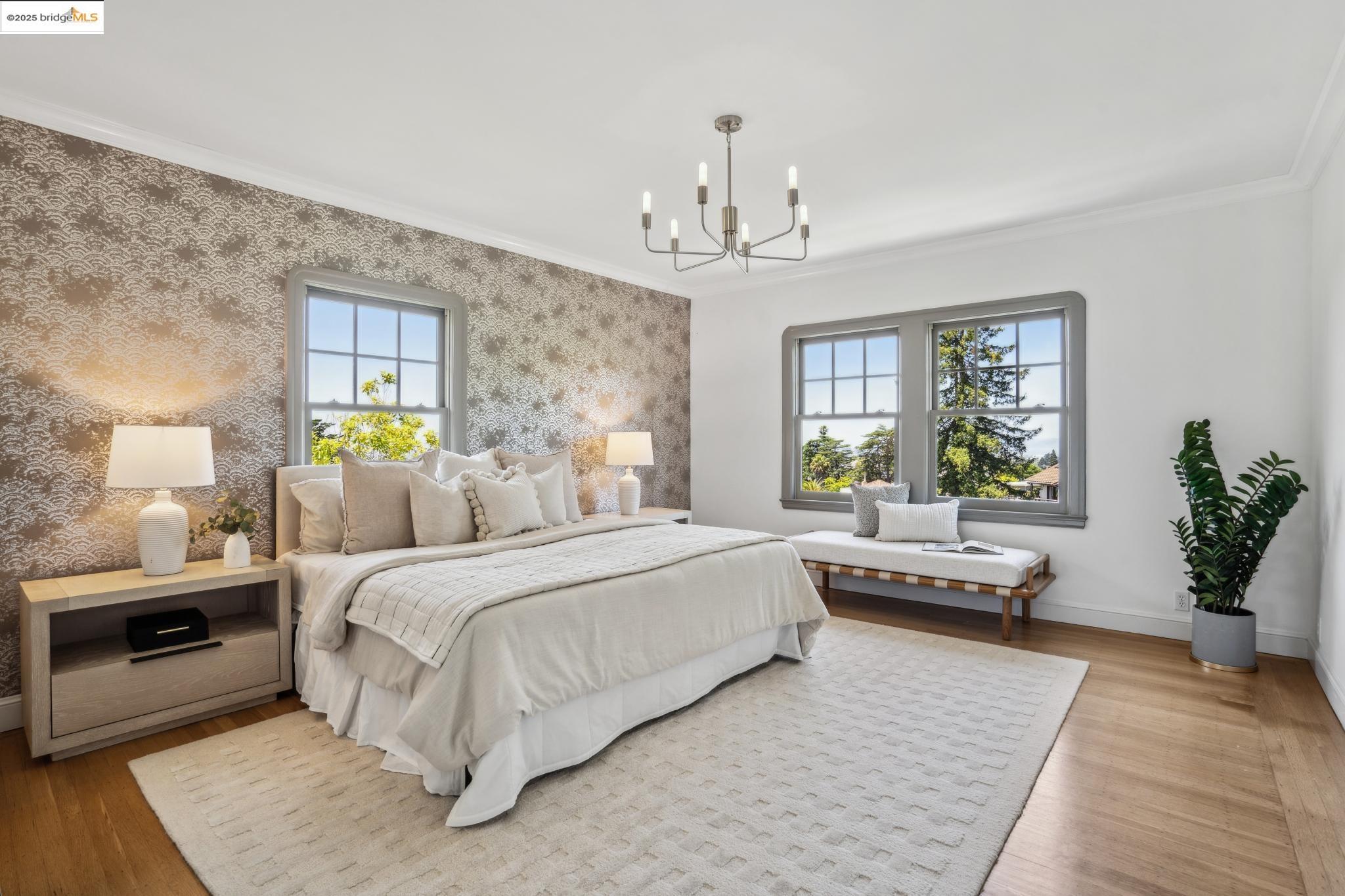 Detail Gallery Image 23 of 59 For 6051 Margarido Dr, Oakland,  CA 94618 - 5 Beds | 5/1 Baths