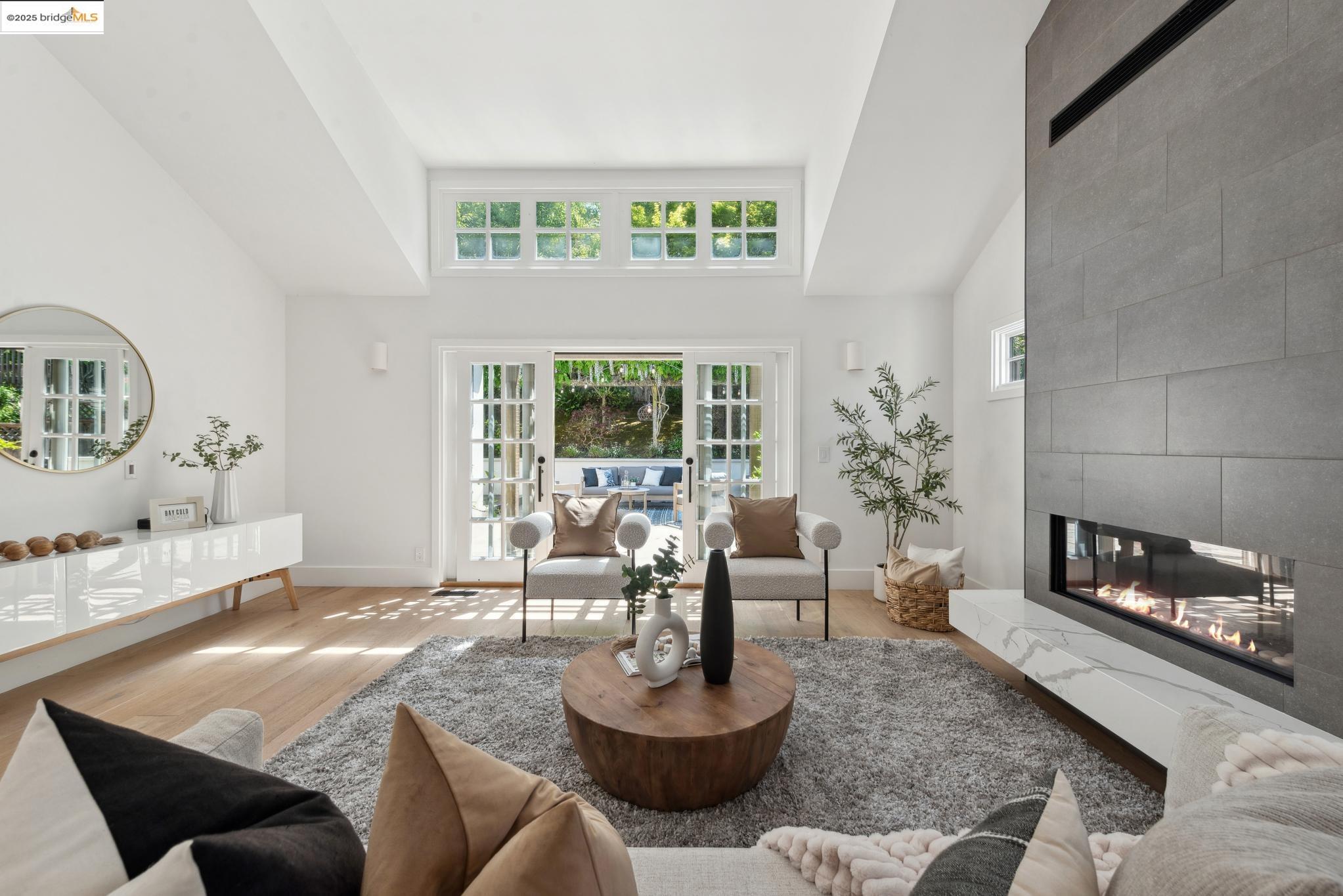 4825 Proctor Ave, Oakland, California 94618, 3 Bedrooms Bedrooms, 6 Rooms Rooms,2 BathroomsBathrooms,Residential,For Sale,4825 Proctor Ave,41097533