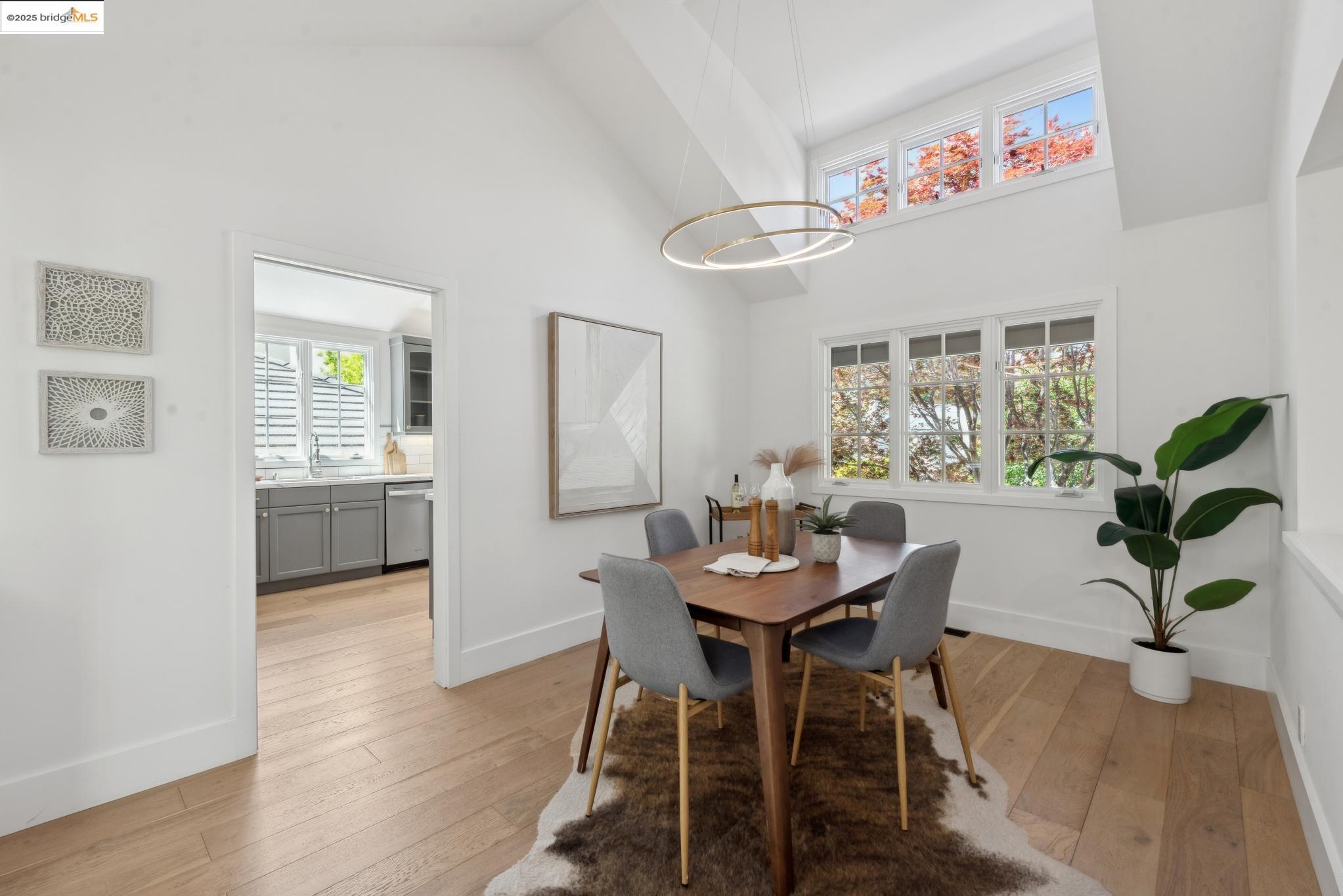 4825 Proctor Ave, Oakland, California 94618, 3 Bedrooms Bedrooms, 6 Rooms Rooms,2 BathroomsBathrooms,Residential,For Sale,4825 Proctor Ave,41097533