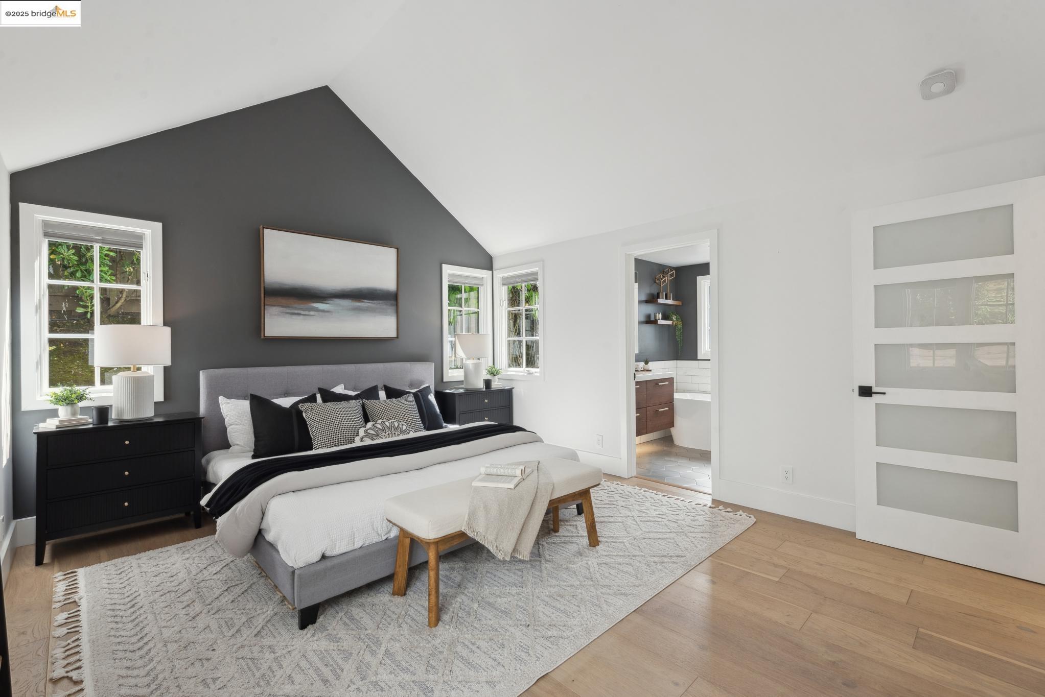 4825 Proctor Ave, Oakland, California 94618, 3 Bedrooms Bedrooms, 6 Rooms Rooms,2 BathroomsBathrooms,Residential,For Sale,4825 Proctor Ave,41097533