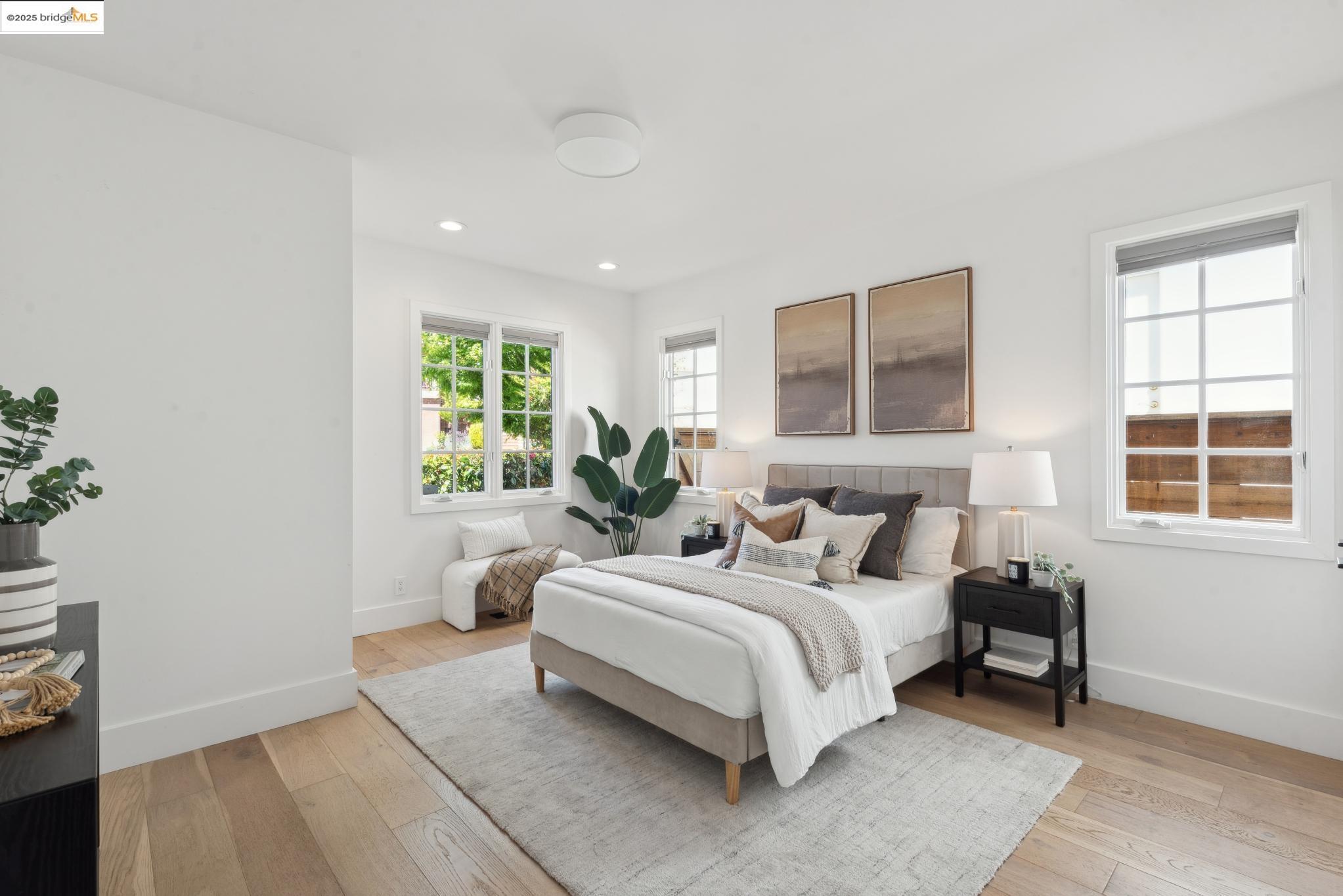 4825 Proctor Ave, Oakland, California 94618, 3 Bedrooms Bedrooms, 6 Rooms Rooms,2 BathroomsBathrooms,Residential,For Sale,4825 Proctor Ave,41097533