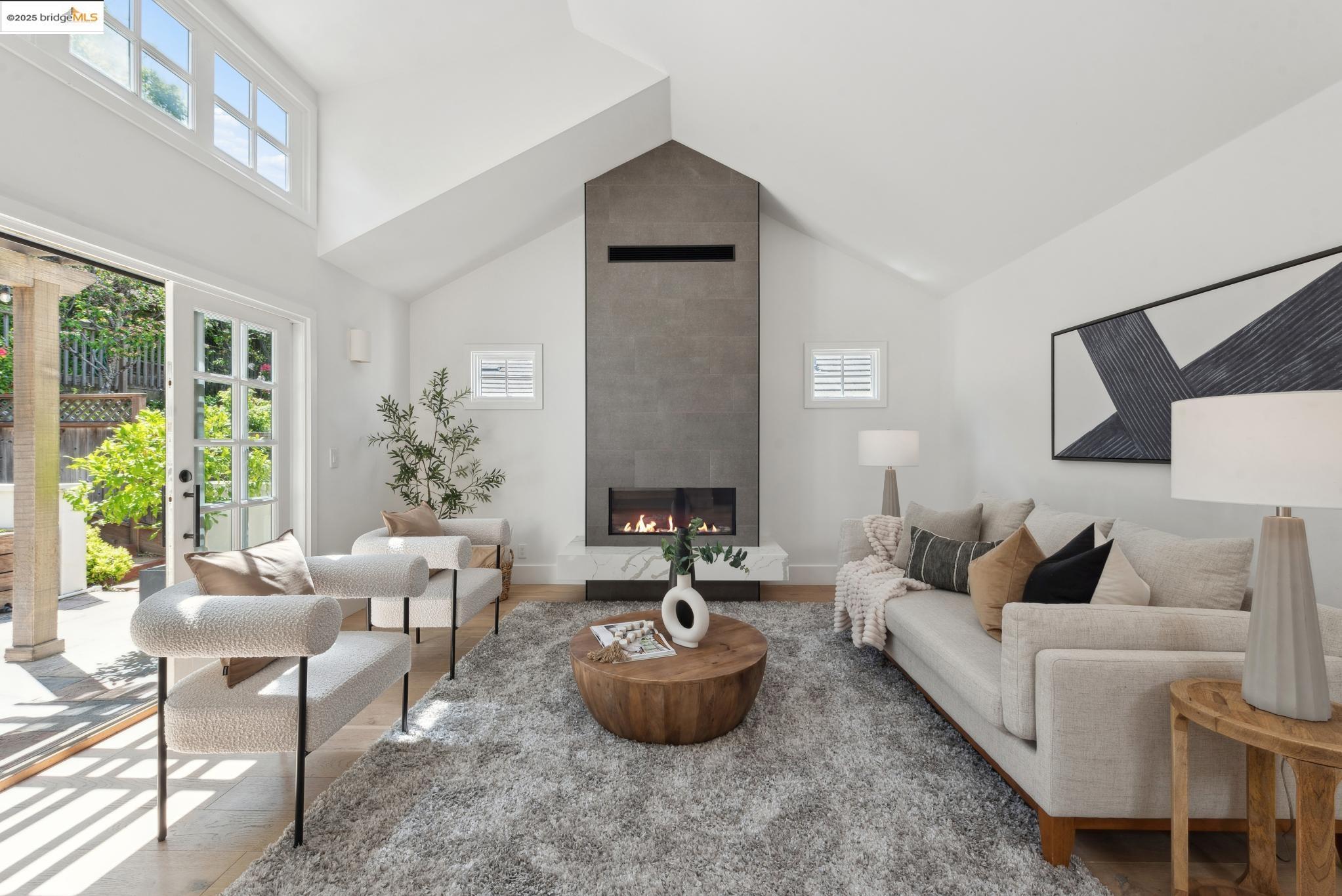 4825 Proctor Ave, Oakland, California 94618, 3 Bedrooms Bedrooms, 6 Rooms Rooms,2 BathroomsBathrooms,Residential,For Sale,4825 Proctor Ave,41097533