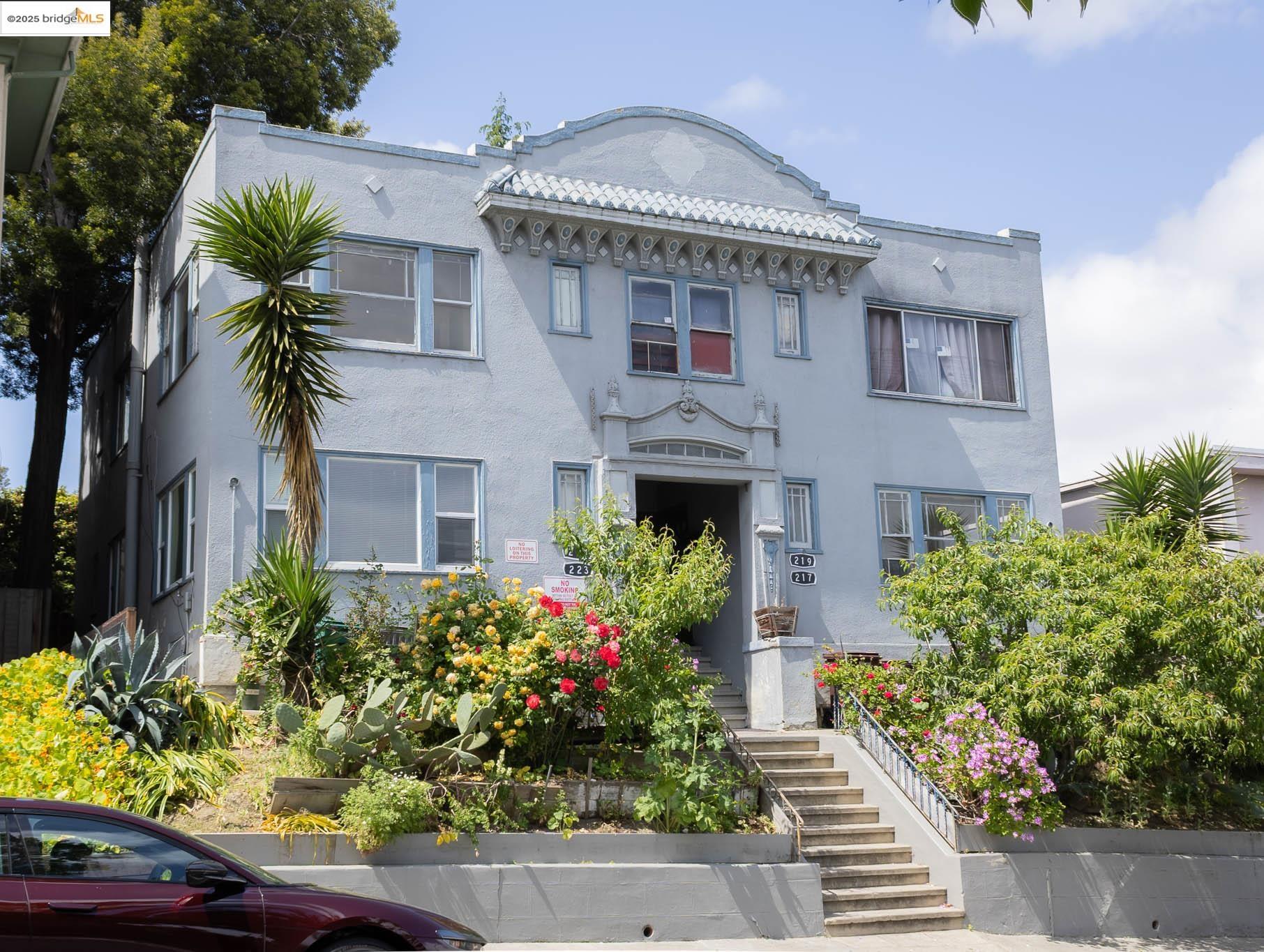 Detail Gallery Image 1 of 1 For 219 Foothill Blvd, Oakland,  CA 94606 - – Beds | – Baths