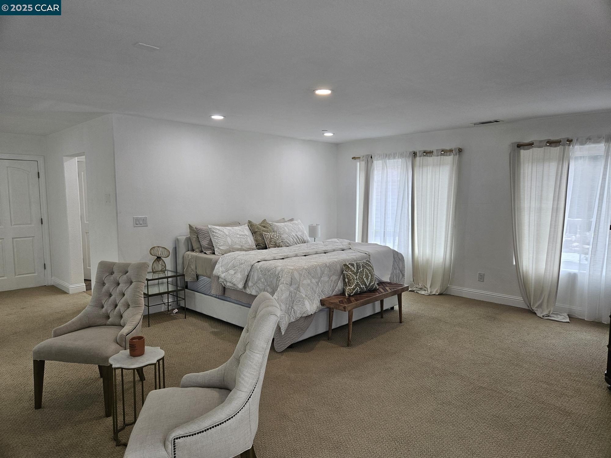 Detail Gallery Image 28 of 51 For 2785 Butters Dr, Oakland,  CA 94602 - 4 Beds | 3/1 Baths