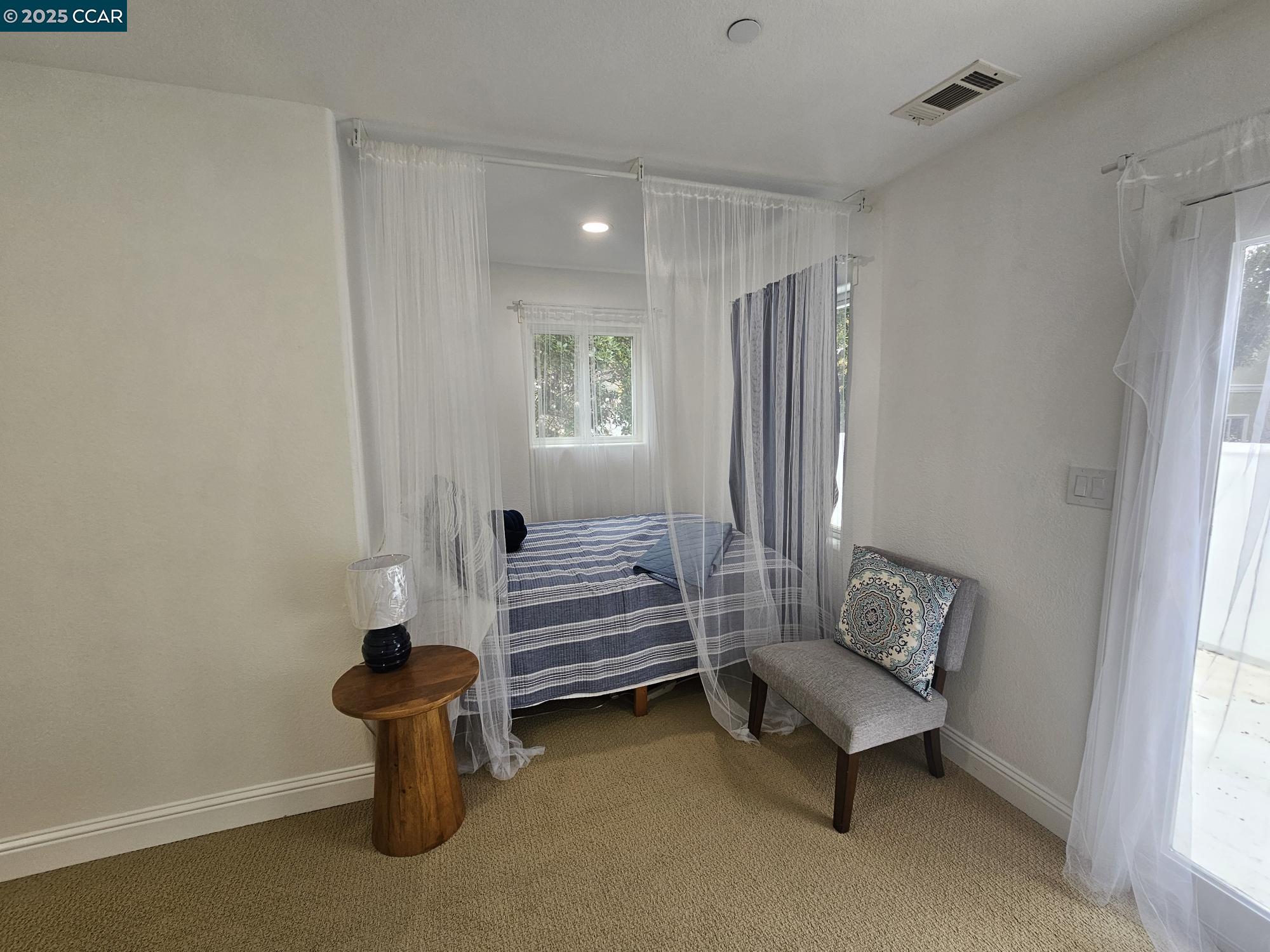 Detail Gallery Image 40 of 51 For 2785 Butters Dr, Oakland,  CA 94602 - 4 Beds | 3/1 Baths