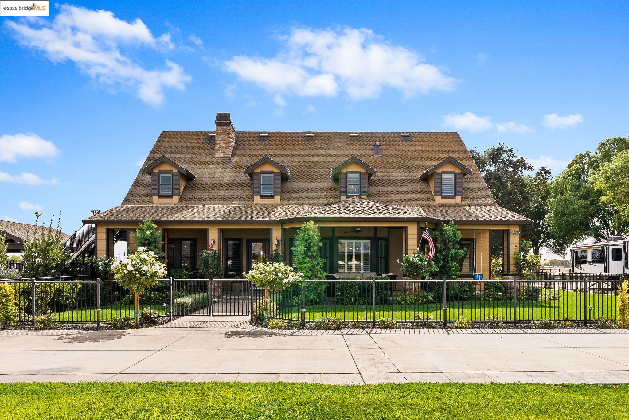 Detail Gallery Image 2 of 60 For 3501 Byer Road, Byron,  CA 94514-1506 - 4 Beds | 4 Baths