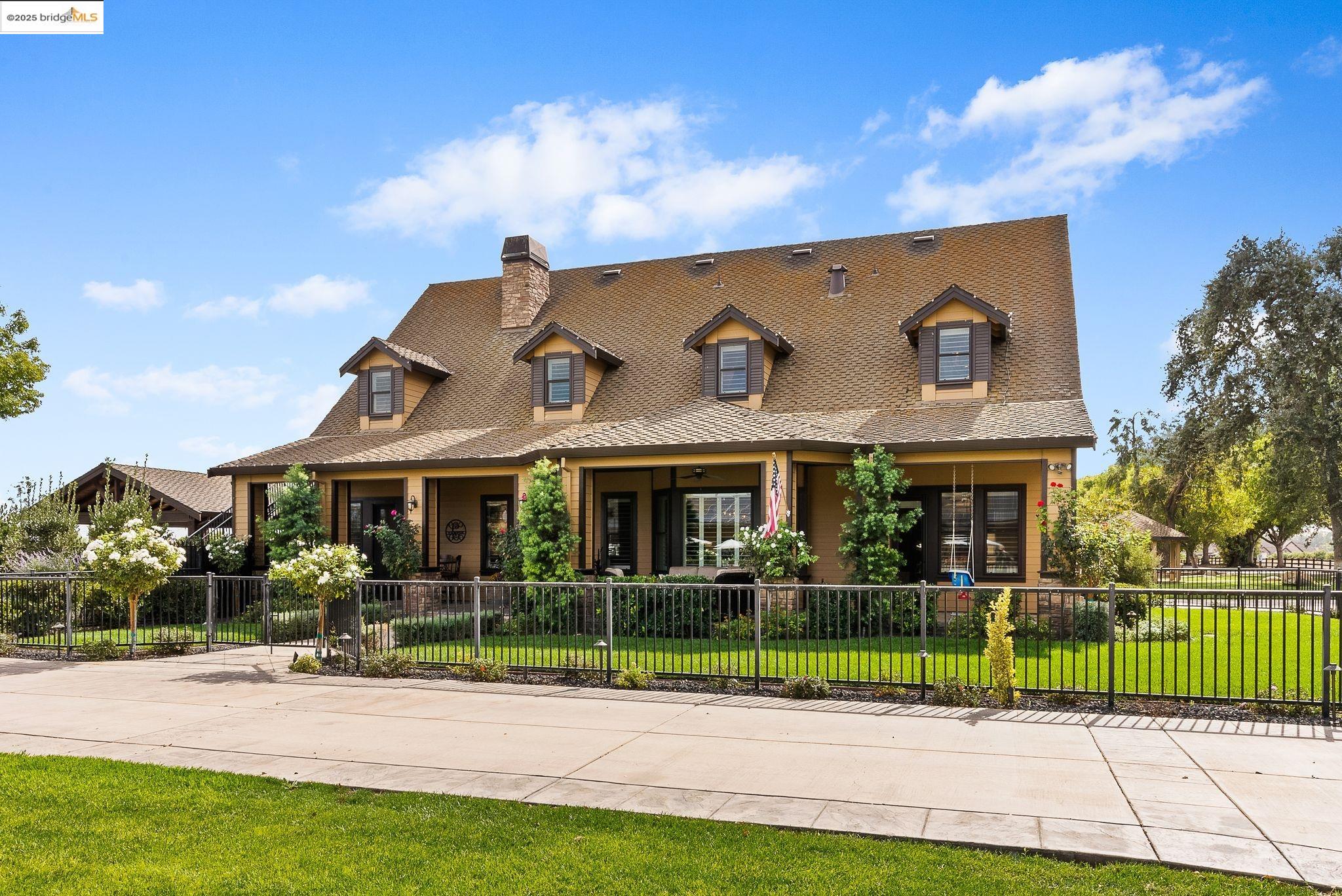 Detail Gallery Image 3 of 60 For 3501 Byer Road, Byron,  CA 94514-1506 - 4 Beds | 4 Baths