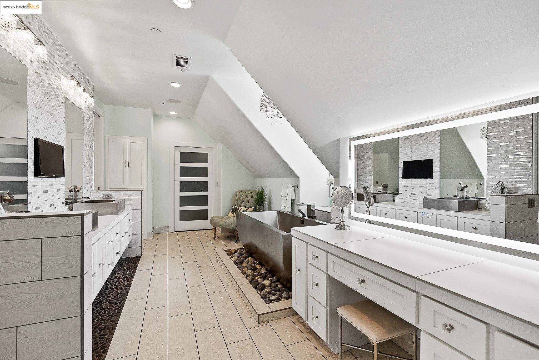 Detail Gallery Image 43 of 60 For 3501 Byer Road, Byron,  CA 94514-1506 - 4 Beds | 4 Baths