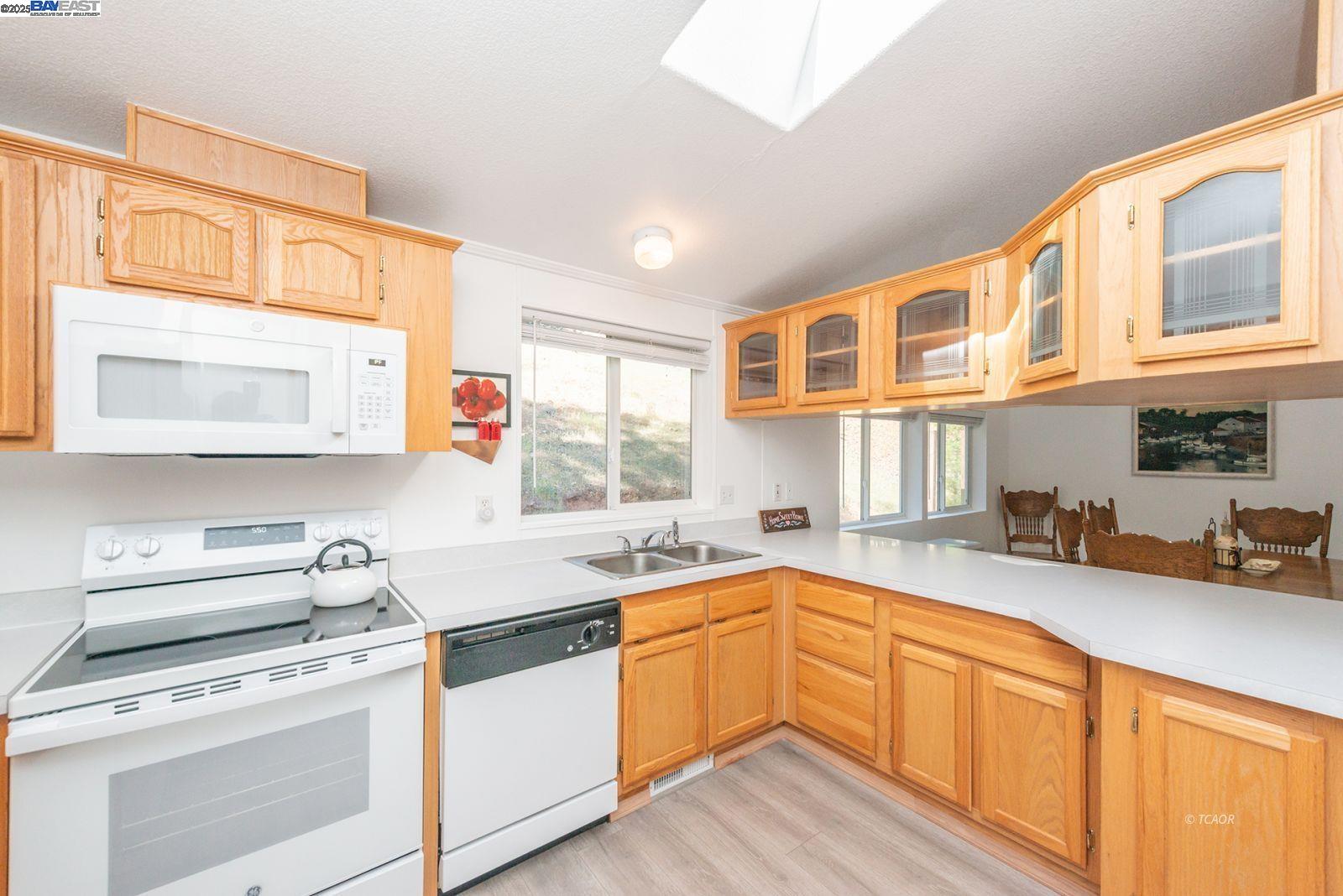 Detail Gallery Image 13 of 50 For 430 Bridge Rd, Douglas City,  CA 96024 - 3 Beds | 2 Baths