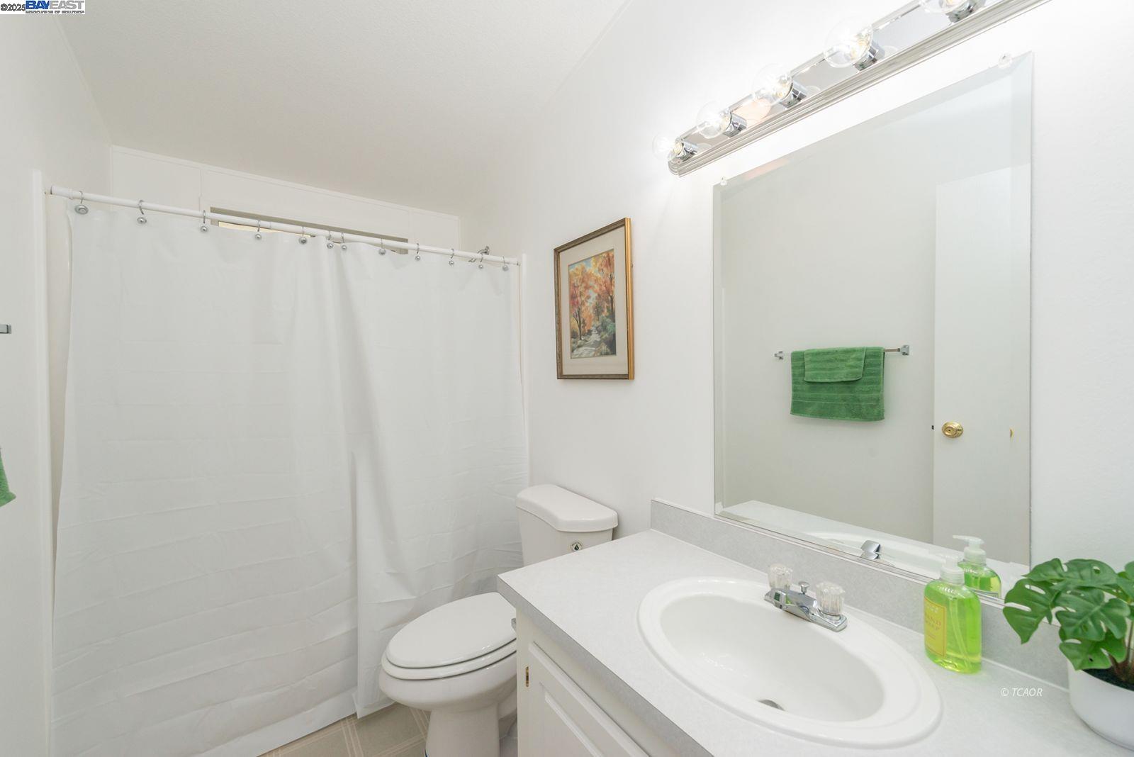 Detail Gallery Image 25 of 50 For 430 Bridge Rd, Douglas City,  CA 96024 - 3 Beds | 2 Baths