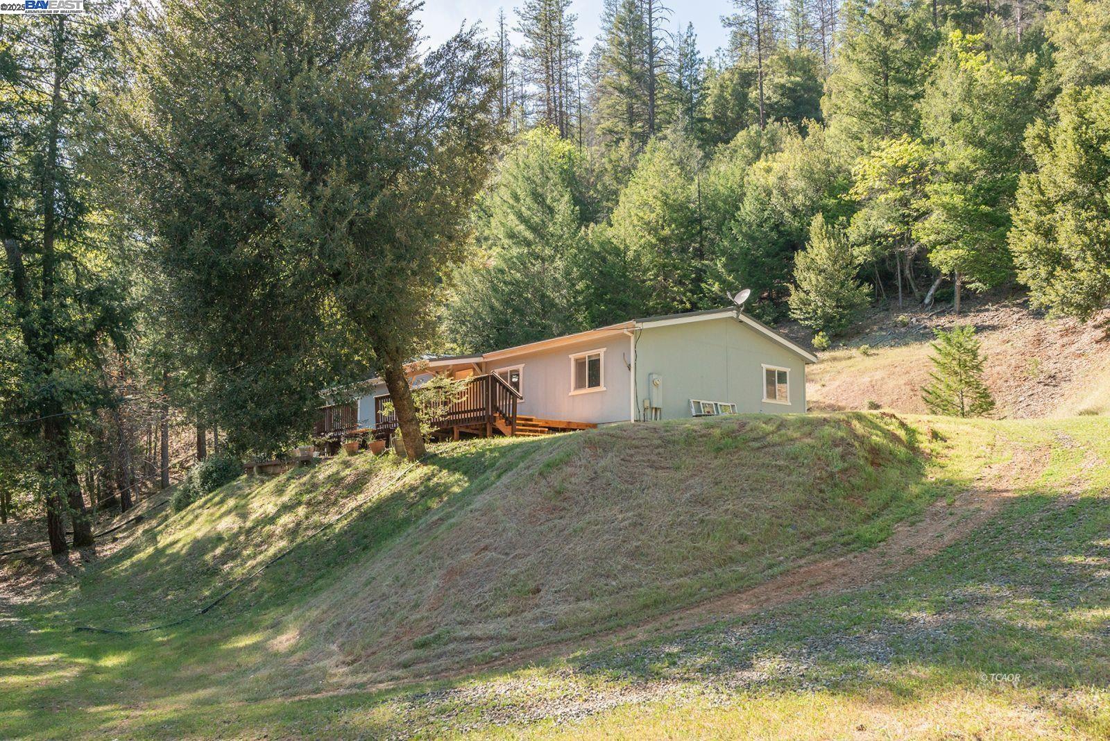 Detail Gallery Image 35 of 50 For 430 Bridge Rd, Douglas City,  CA 96024 - 3 Beds | 2 Baths