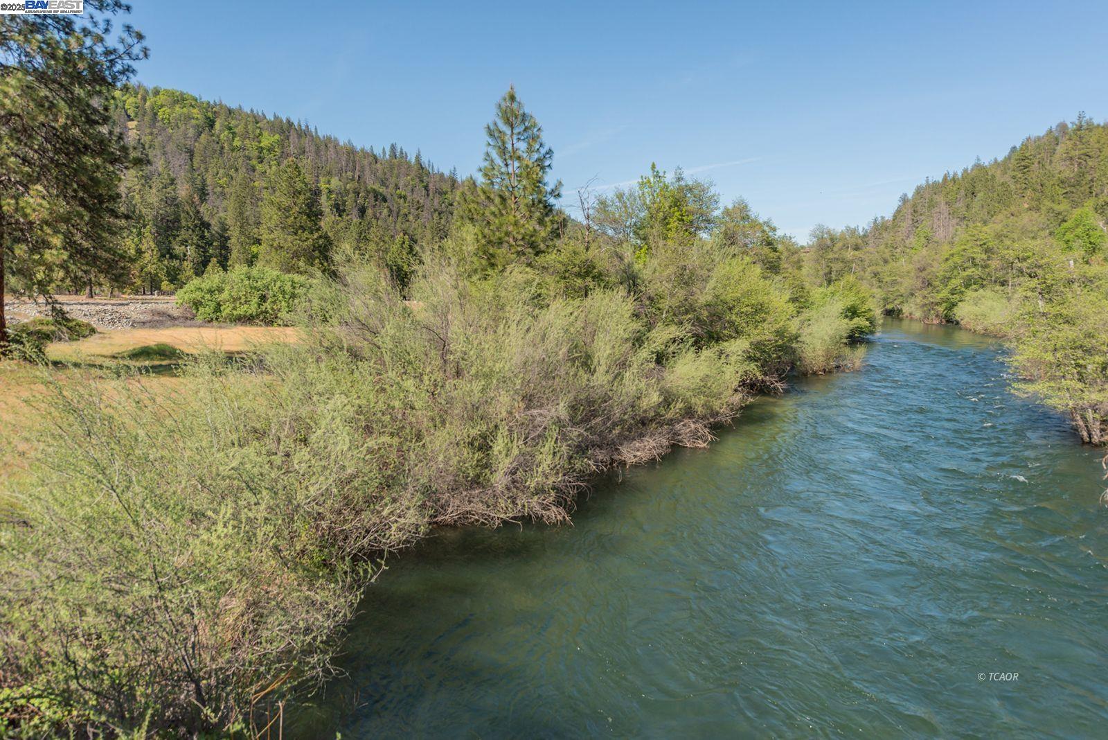 Detail Gallery Image 50 of 50 For 430 Bridge Rd, Douglas City,  CA 96024 - 3 Beds | 2 Baths