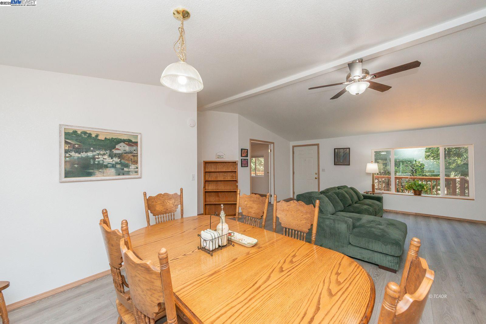 Detail Gallery Image 10 of 50 For 430 Bridge Rd, Douglas City,  CA 96024 - 3 Beds | 2 Baths