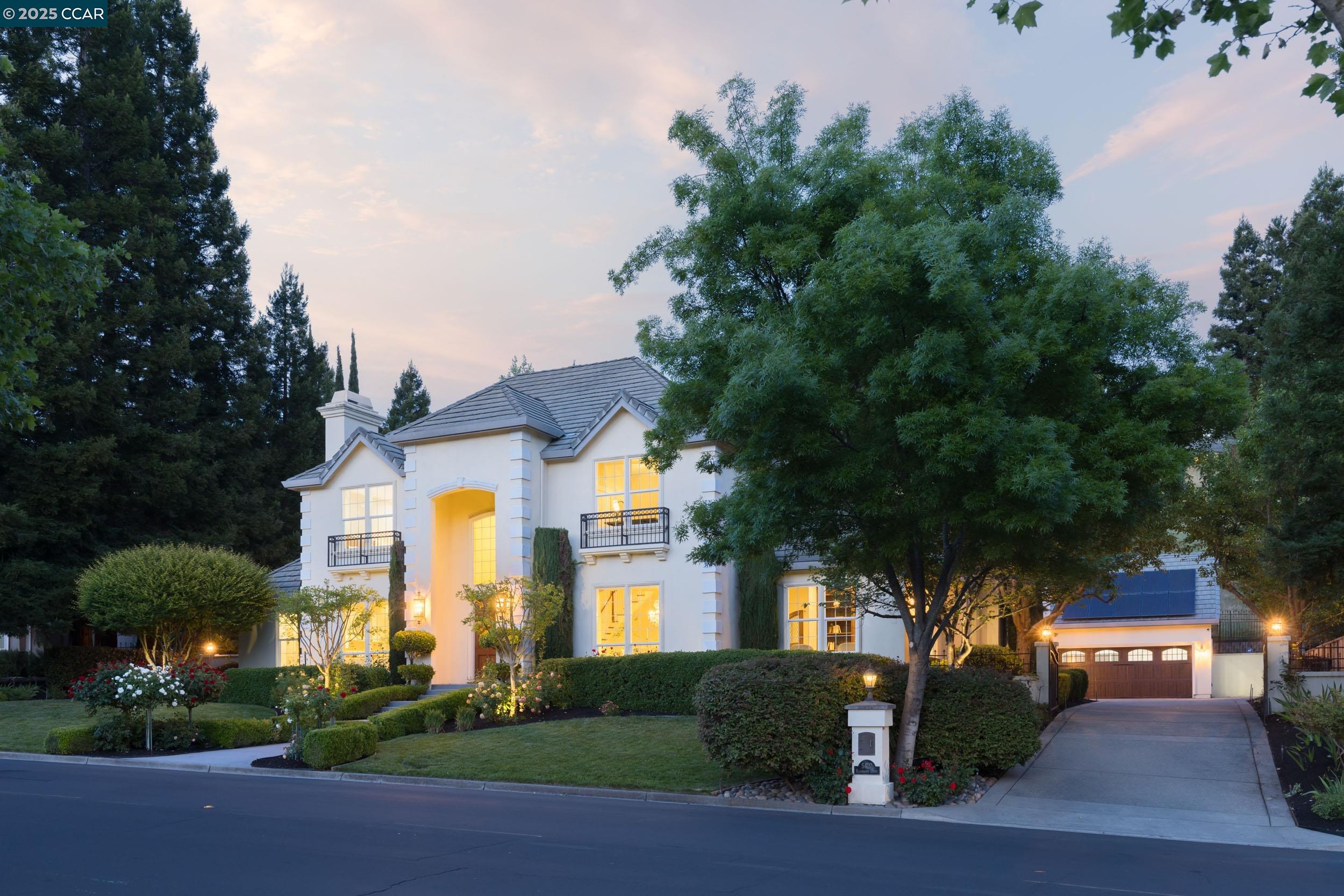 Detail Gallery Image 2 of 60 For 5427 Blackhawk Dr, Danville,  CA 94506 - 5 Beds | 4/1 Baths
