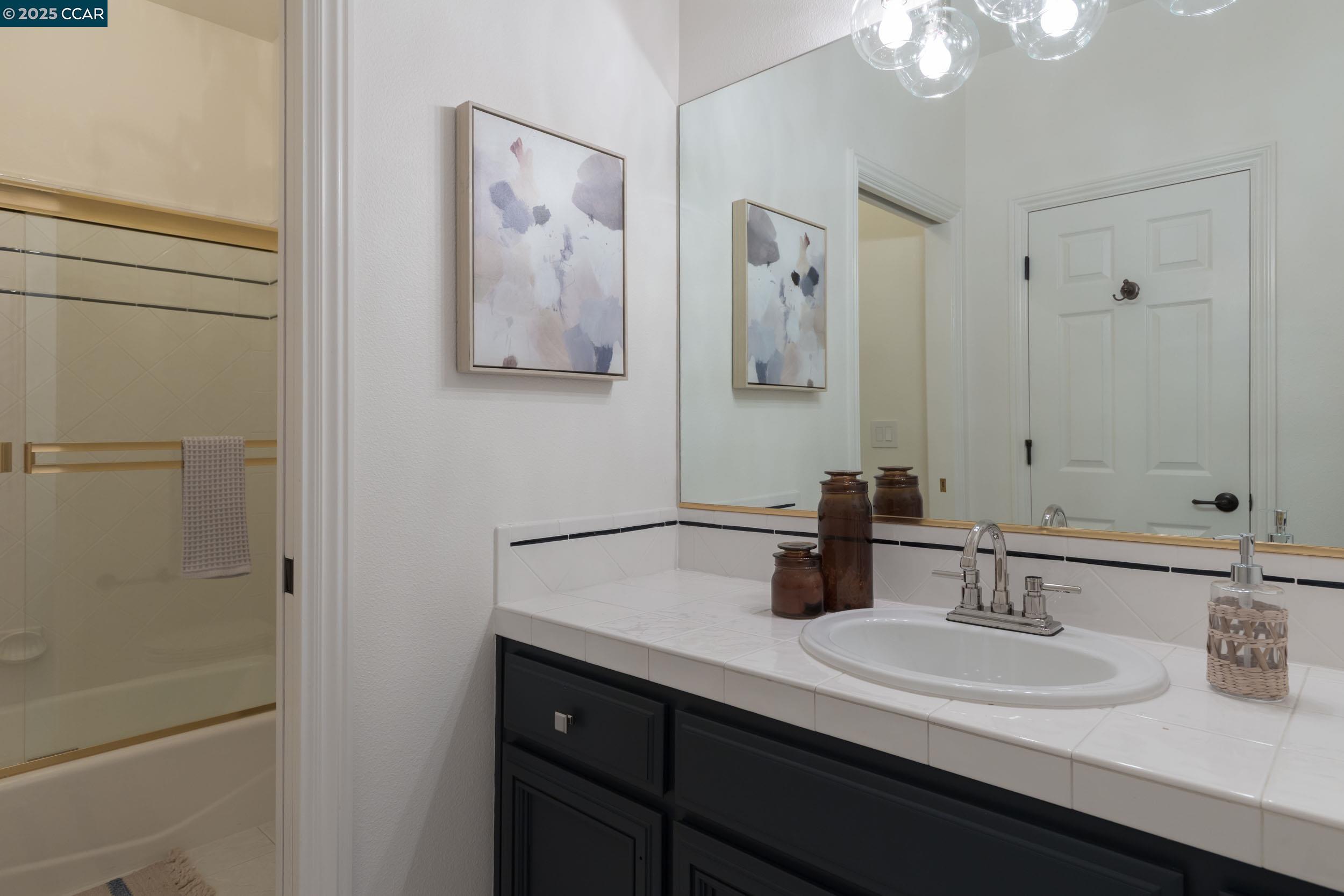 Detail Gallery Image 35 of 60 For 5427 Blackhawk Dr, Danville,  CA 94506 - 5 Beds | 4/1 Baths