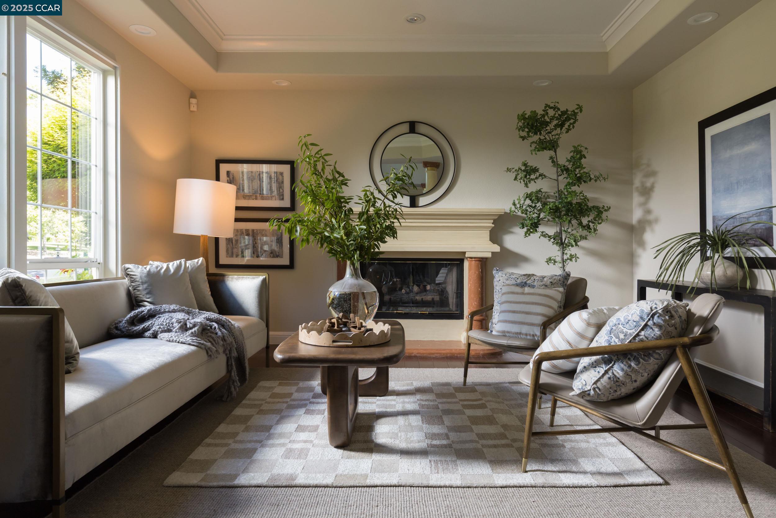 Detail Gallery Image 5 of 60 For 5427 Blackhawk Dr, Danville,  CA 94506 - 5 Beds | 4/1 Baths