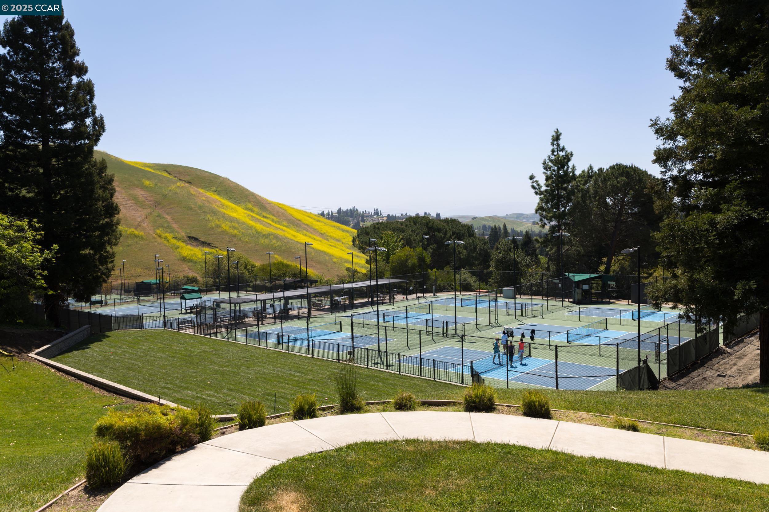 Detail Gallery Image 55 of 60 For 5427 Blackhawk Dr, Danville,  CA 94506 - 5 Beds | 4/1 Baths